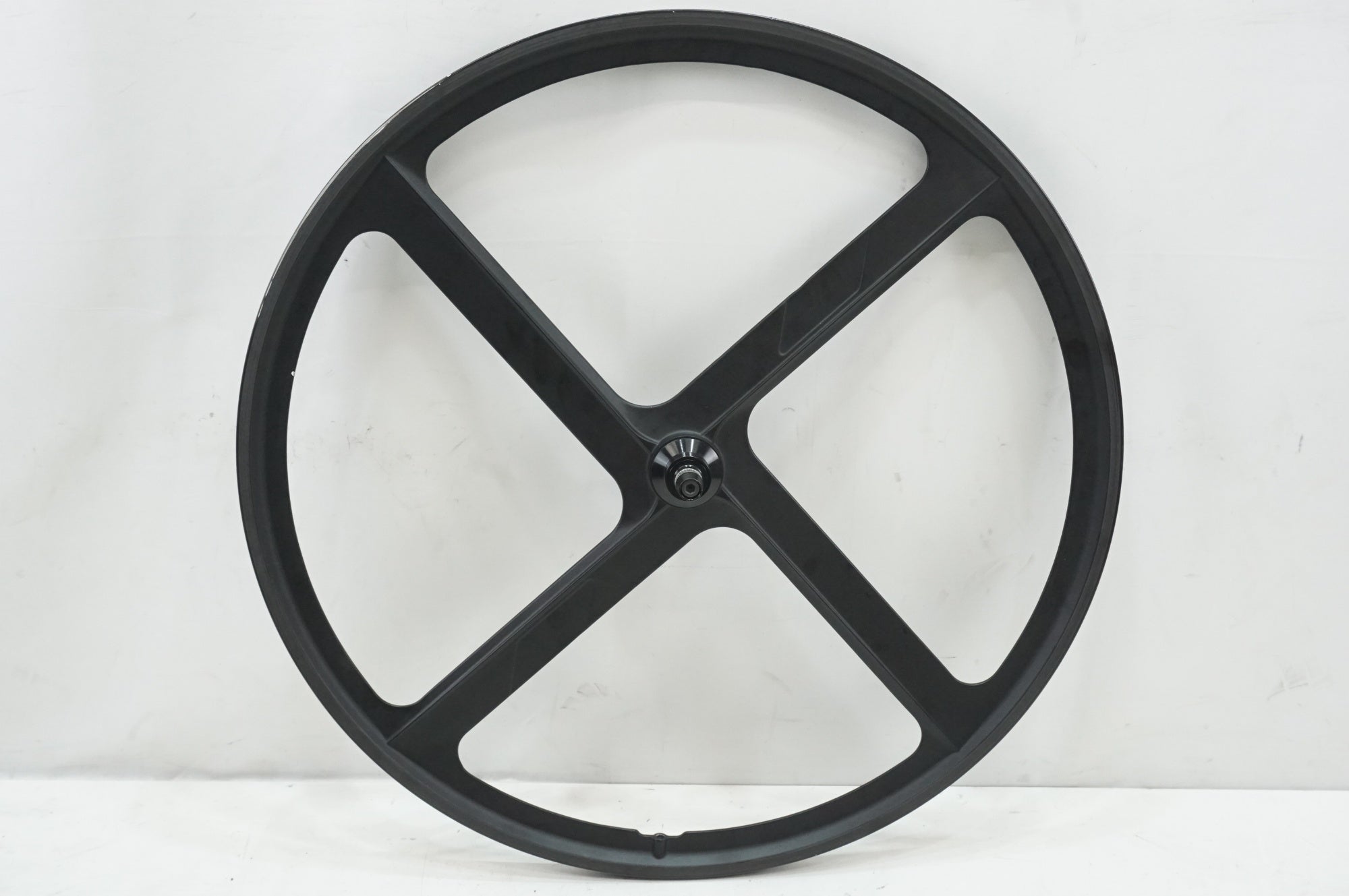 ジャンク FUN 「ファン」 X4 フロントホイール / 大宮店