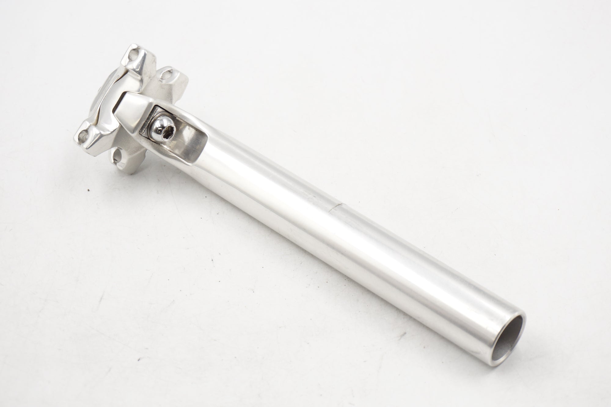 NITTO 「ニットー」 65 Φ27.2 210mm シートポスト / 奈良店