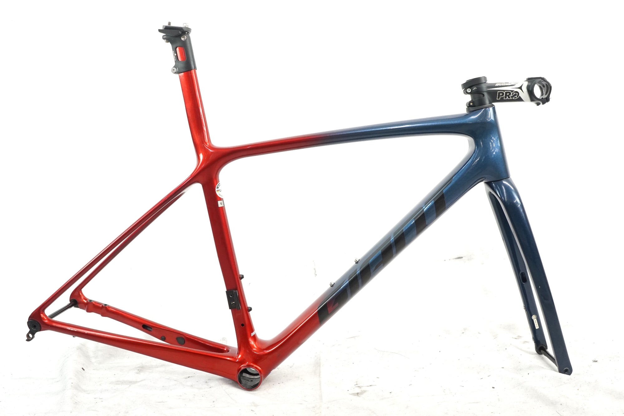 GIANT 「ジャイアント」 TCR ADVANCED SL1 DISC KOM 2021年 GIANT 「ジャイアント」 TCR ADVANCED SL1 DISC KOM 2021年