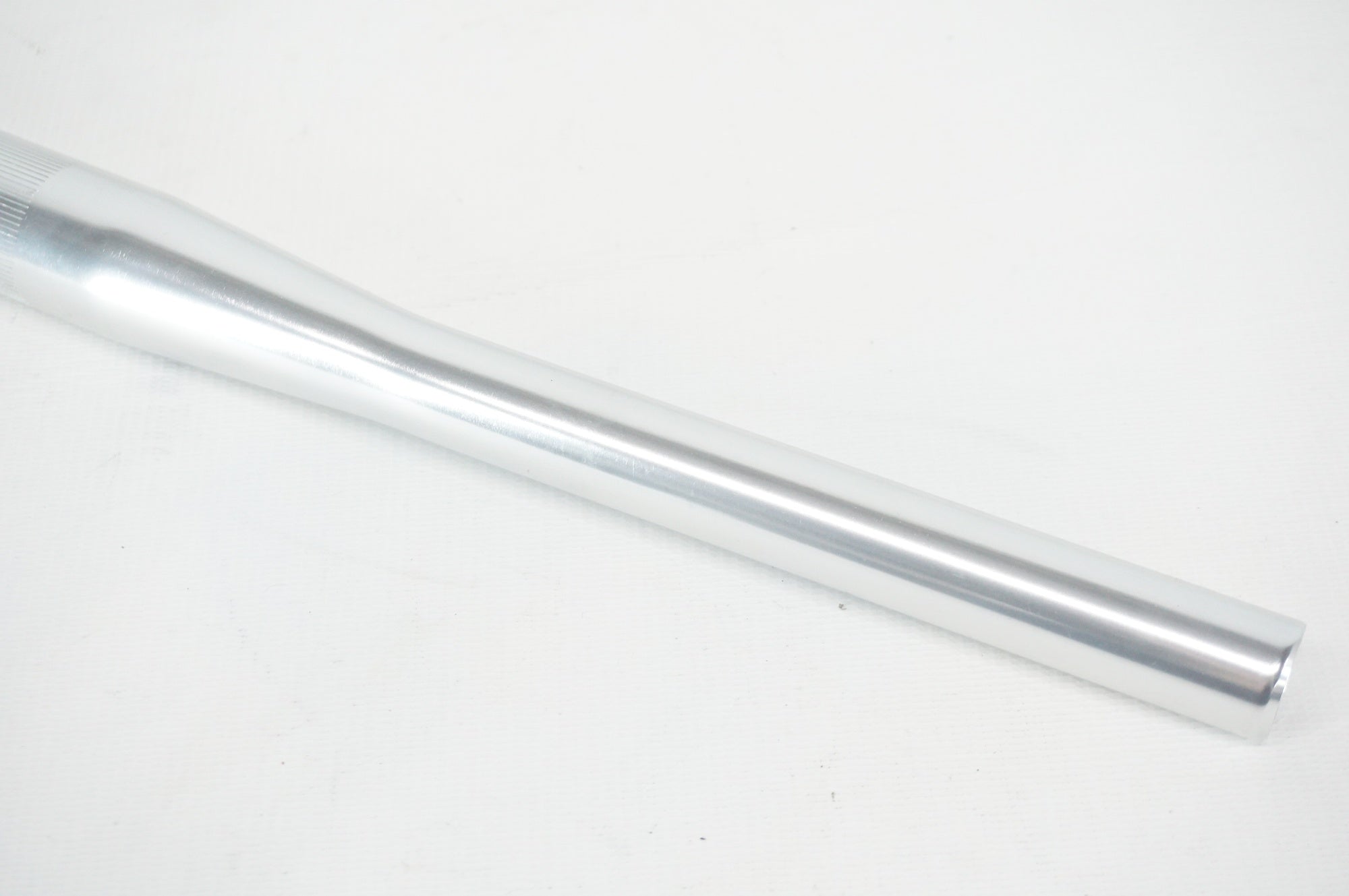 KALLOY 「カロイ」 AL-003 Φ31.8 540mm ハンドル / 阪急塚口店