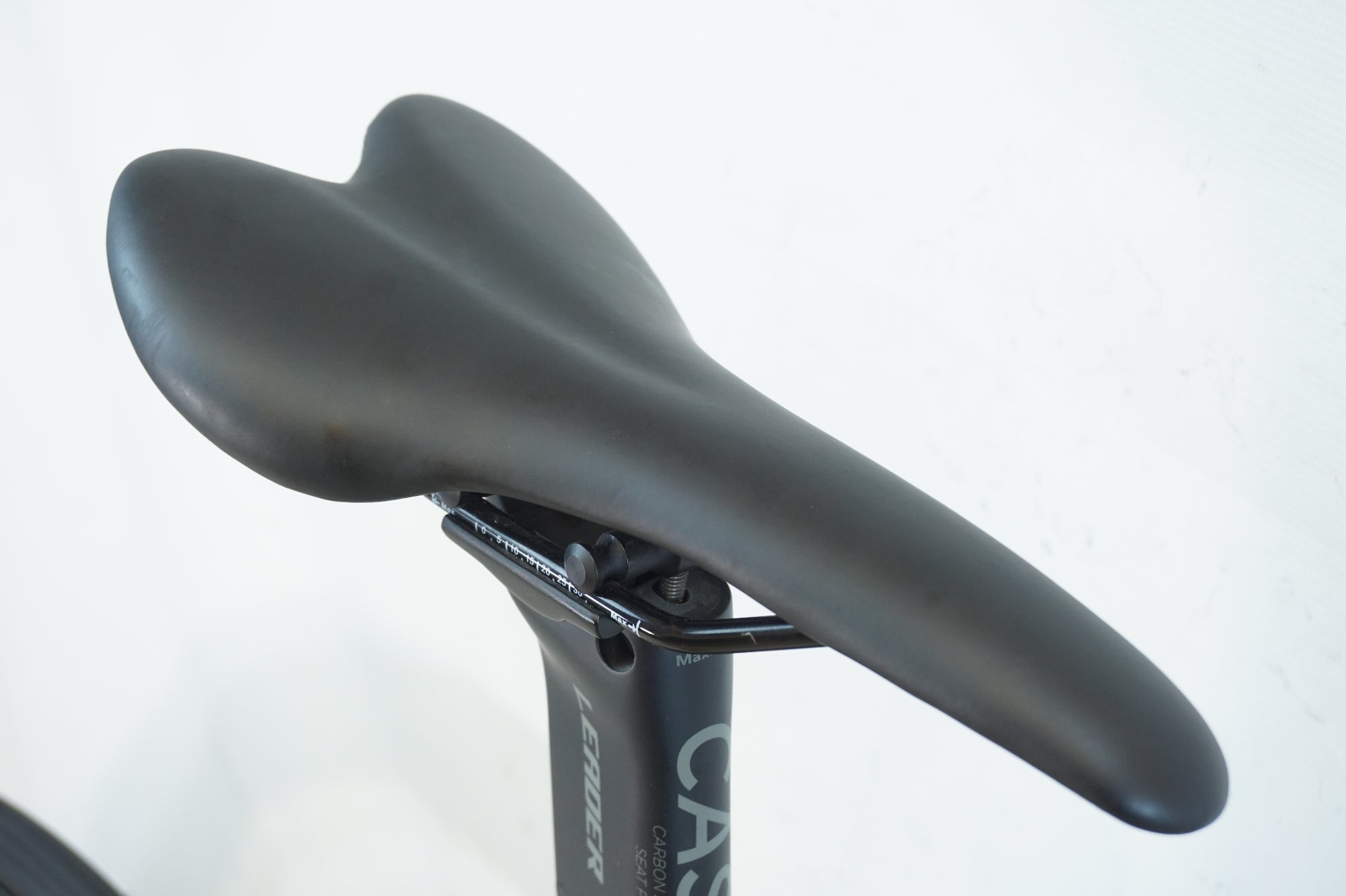 LEADER BIKES 「リーダーバイク」 735TR 2025年モデル ピストバイク / 有明ガーデン店