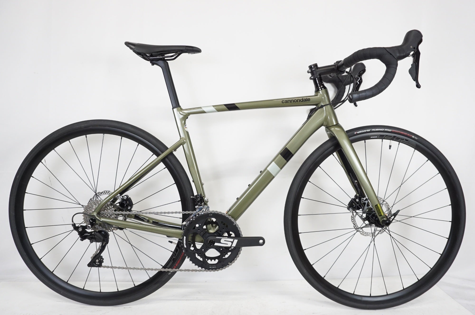 何でも揃う 「キャノンデール」 CANNONDALE CAAD13 2020年モデル 105 DISC 自転車本体