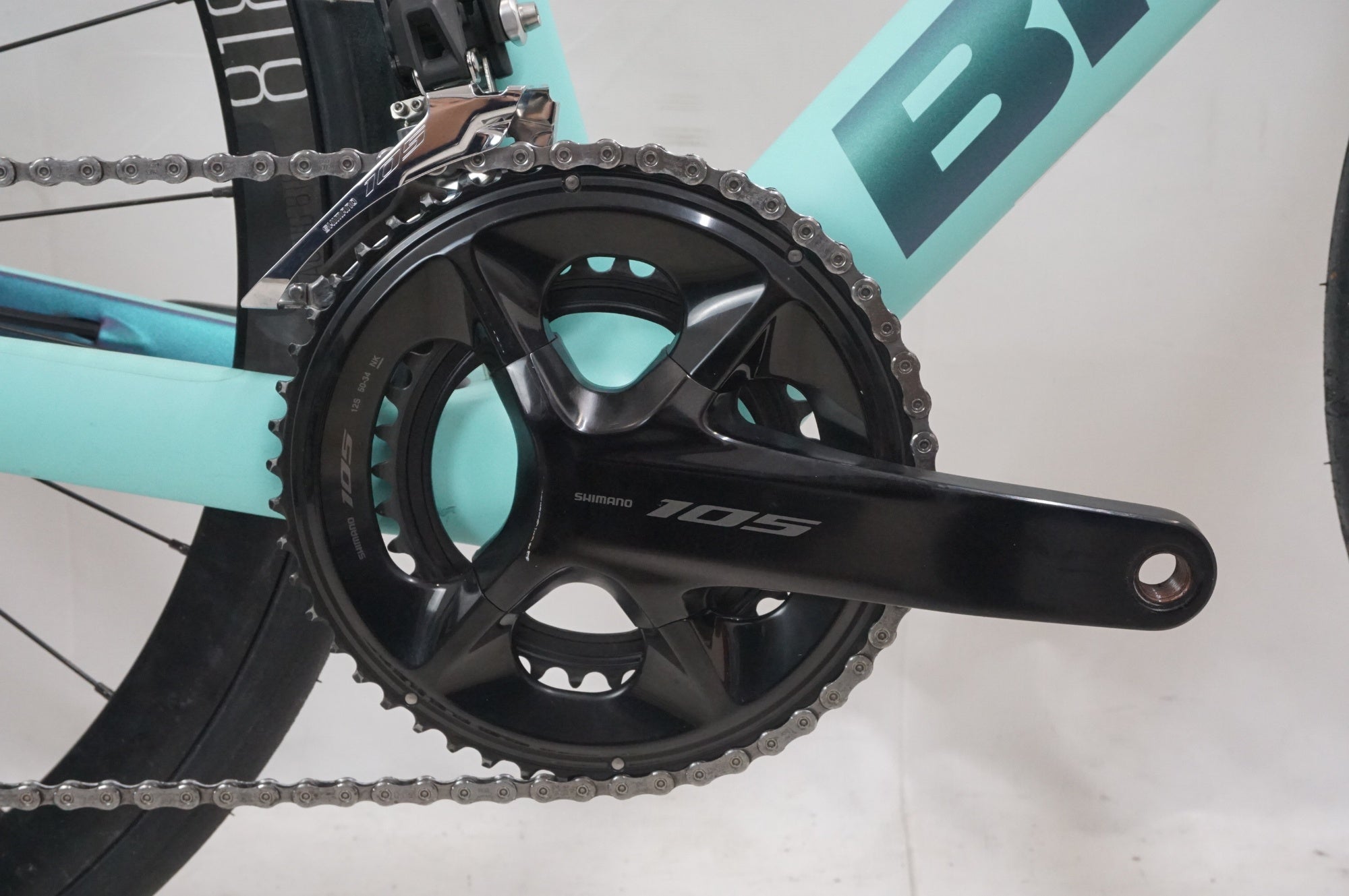 BIANCHI 「ビアンキ」 OLTRE RACE 2024年モデル ロードバイク / 福岡店