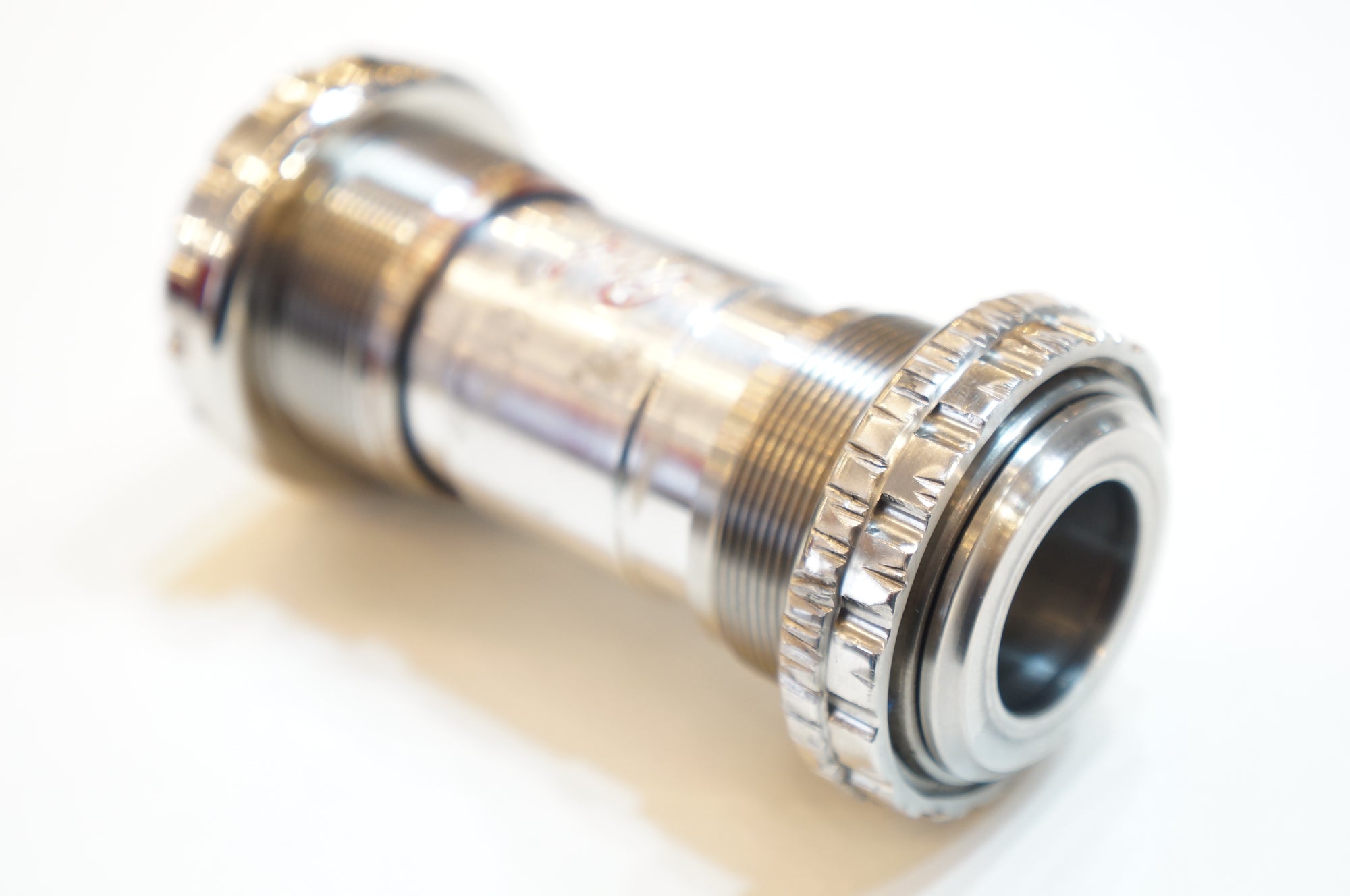 PHILWOOD 「フィルウッド」 OUTBOARD ボトムブラケット / バイチャリ浦和ベース