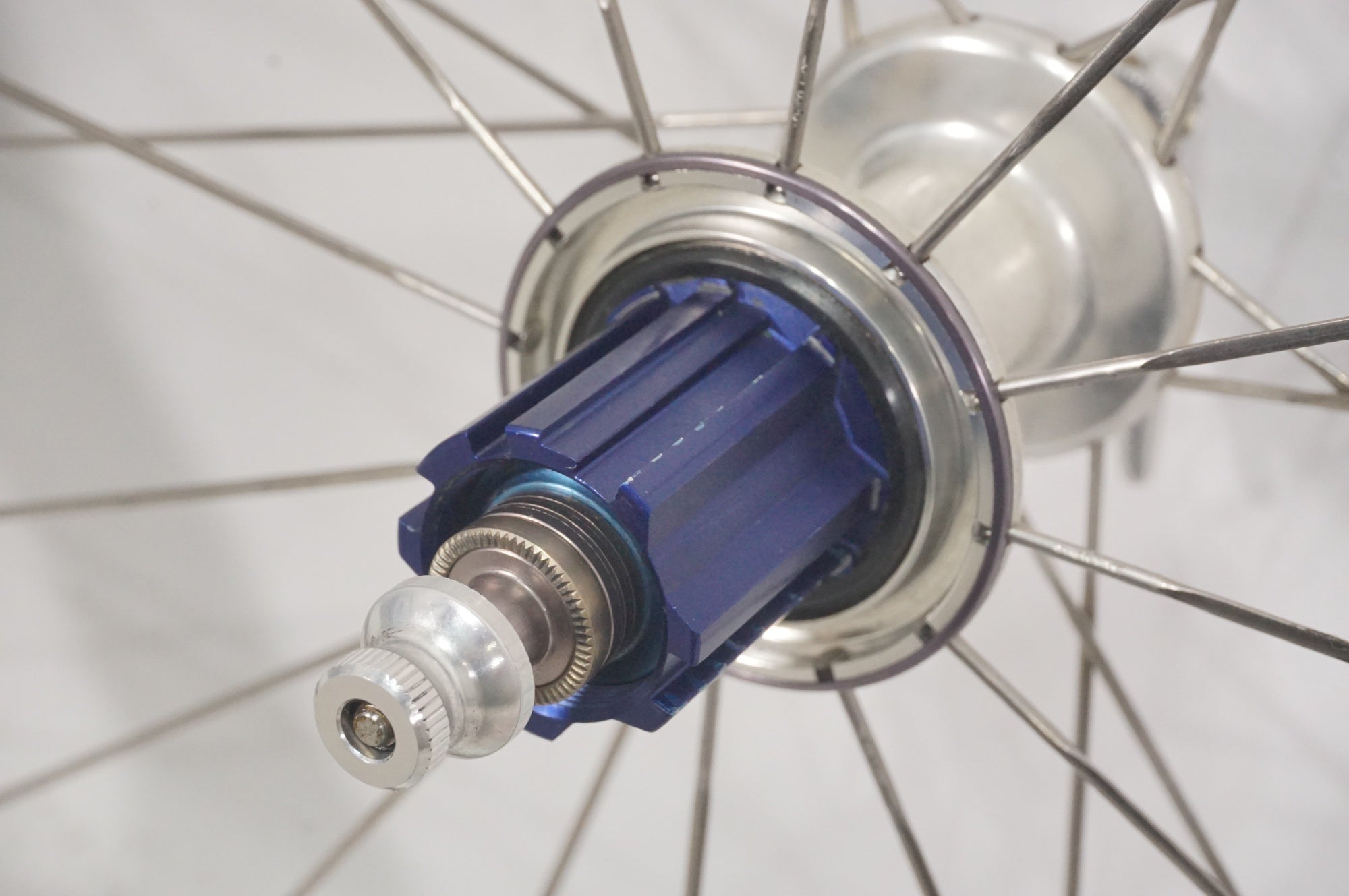 ZIPP 「ジップ」 303 TU カンパフリー リアホイール / AKIBA店