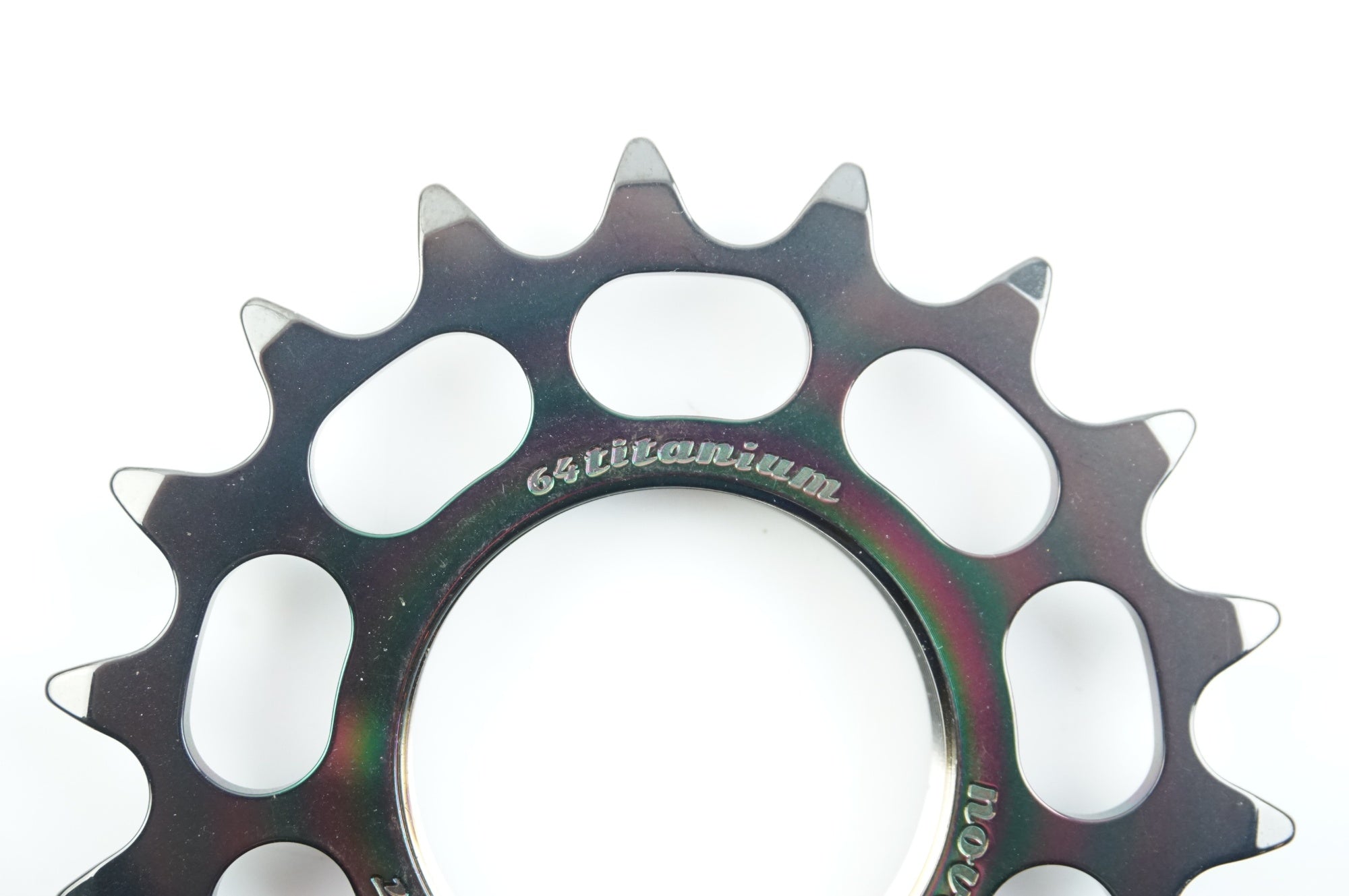 NOVACORONA 「ノバコローナ」 64チタン 18T コグ / 中目黒店