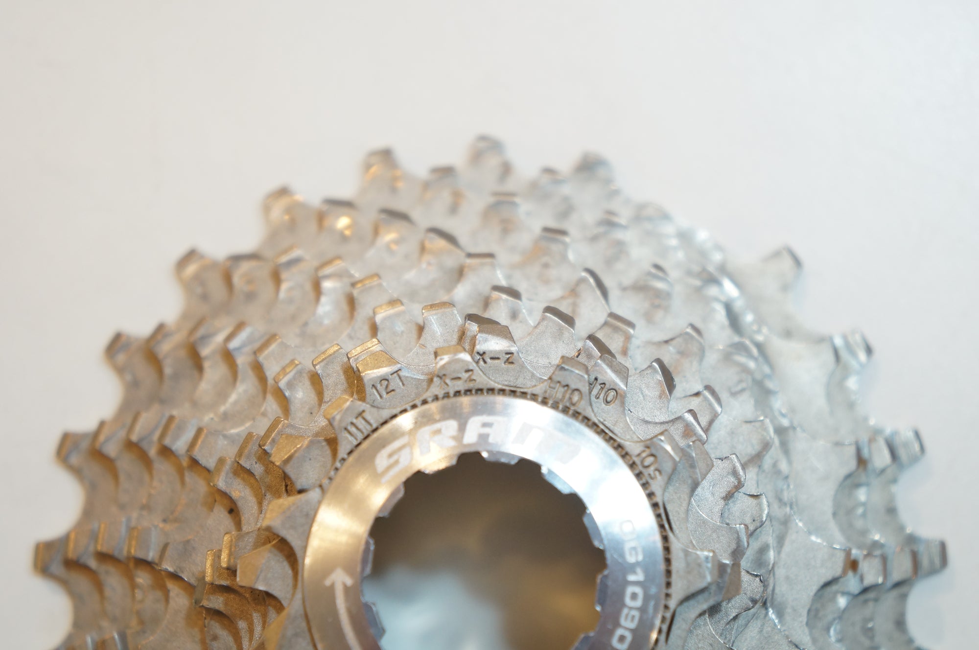SRAM 「スラム」 RED OG-1090 11-25T スプロケット / バイチャリ浦和ベース