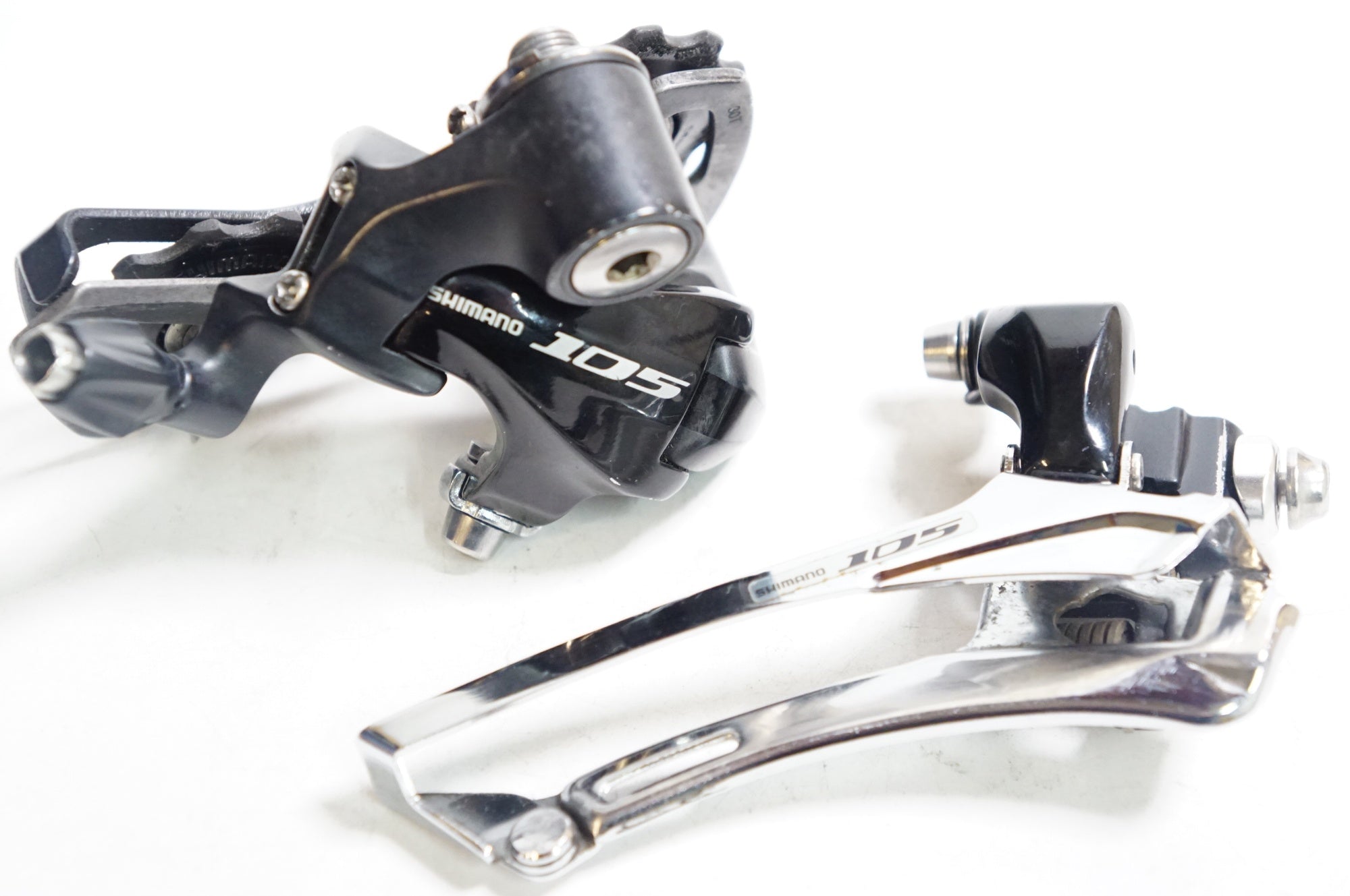 Shimano 105 (FD5700)シフター　ディレイラーセット SHIMANO 「シマノ」 105 5700 ディレイラー前後セット / 熊谷本店