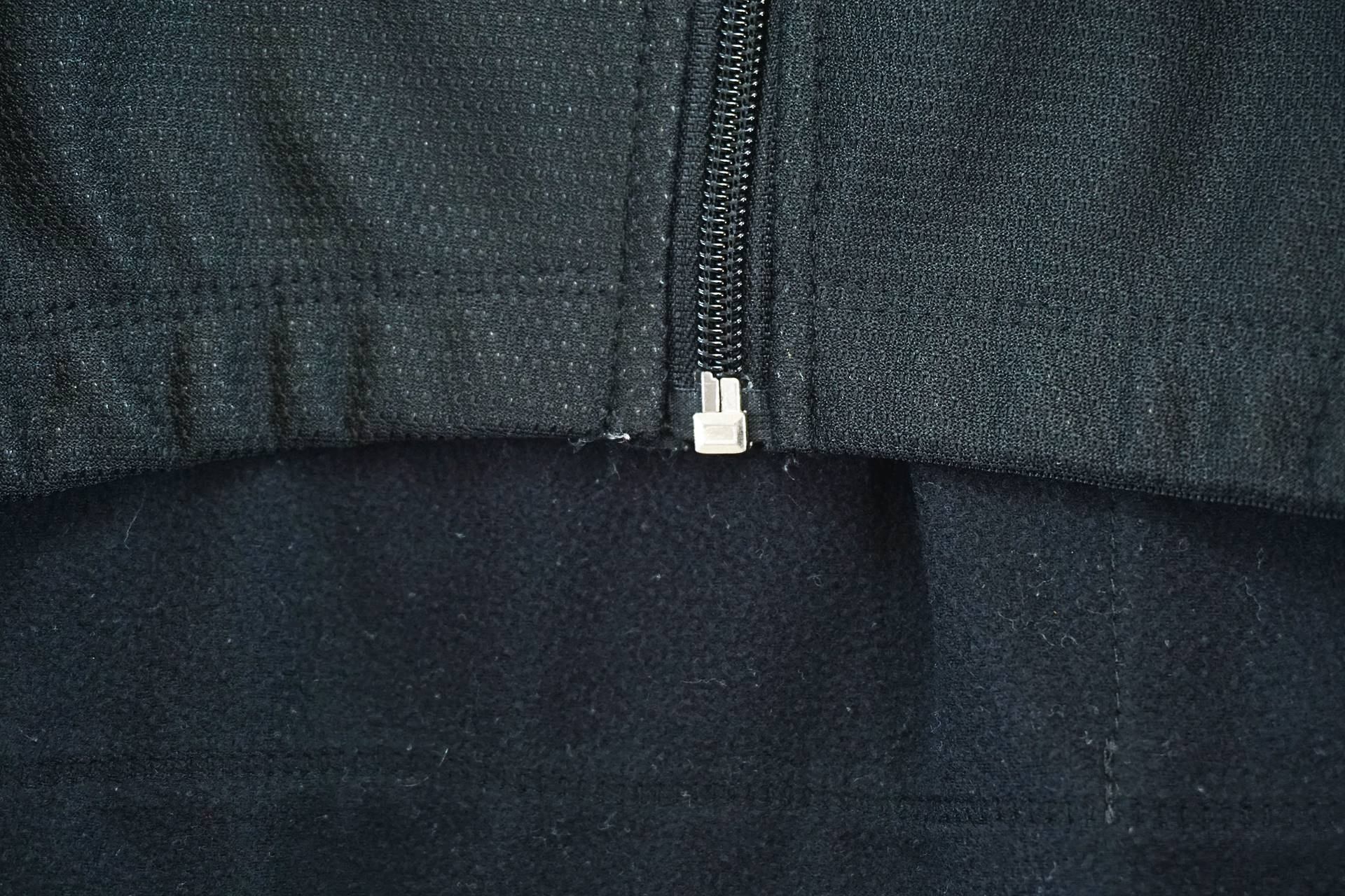 WELLCLS 「ウェルクルズ」 Mサイズ サイクルジャケット 冬用 上下セット / 有明ガーデン店