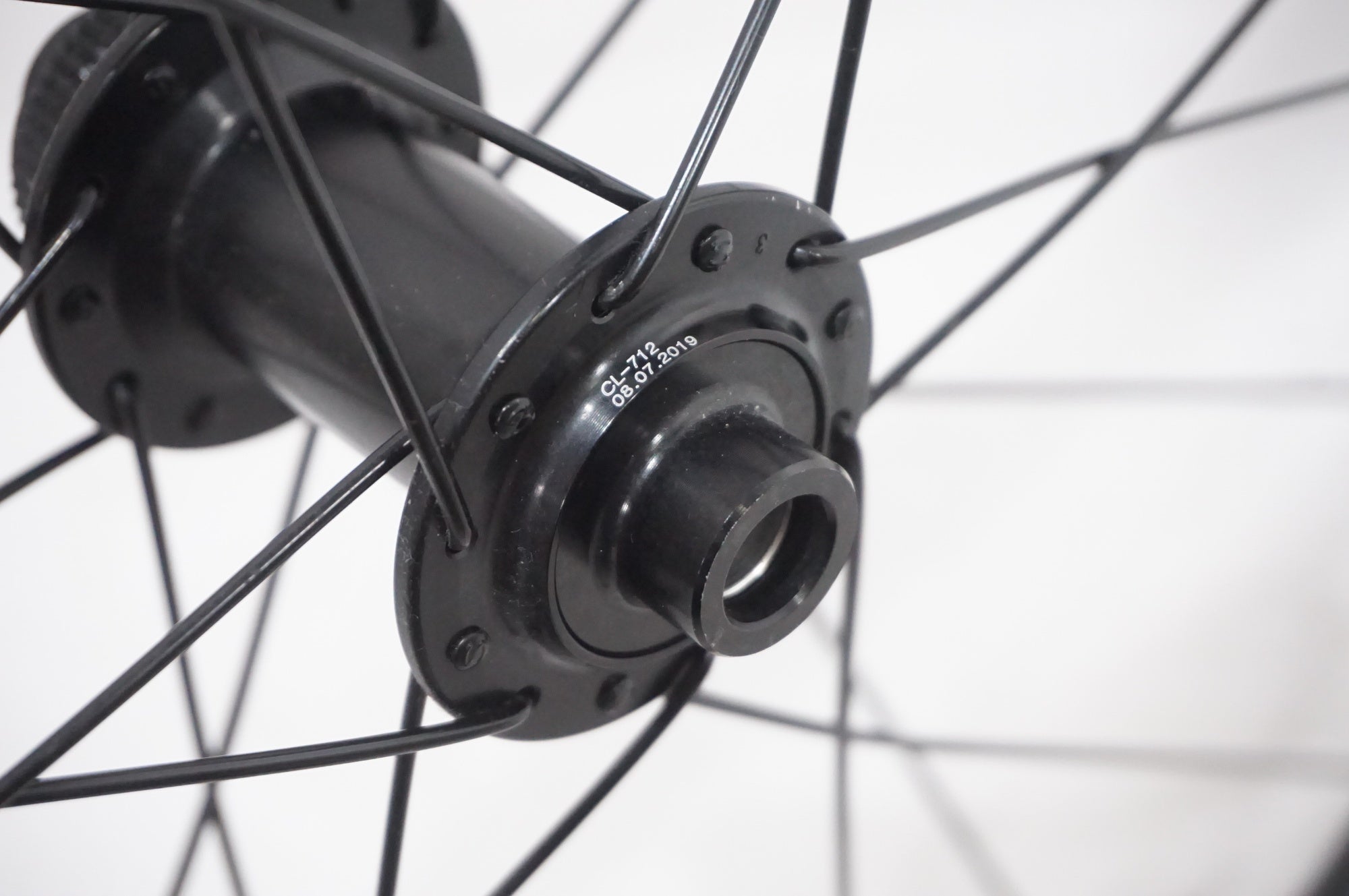 BONTRAGER 「ボントレガー」 AFFINITY TLR DISC シマノ11速 ホイールセット / AKIBA店