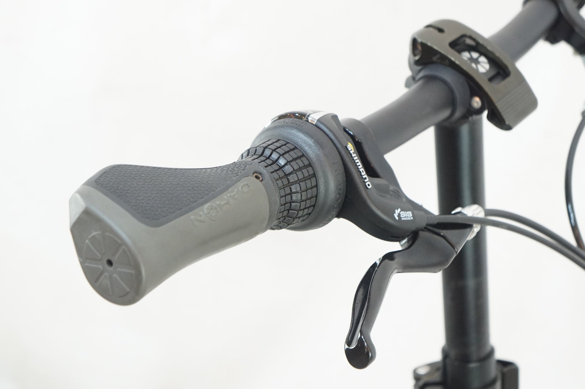 DAHON 「ダホン」 CURVE D7 2017年モデル 20インチ 折り畳み自転車 / バイチャリ浦和ベース