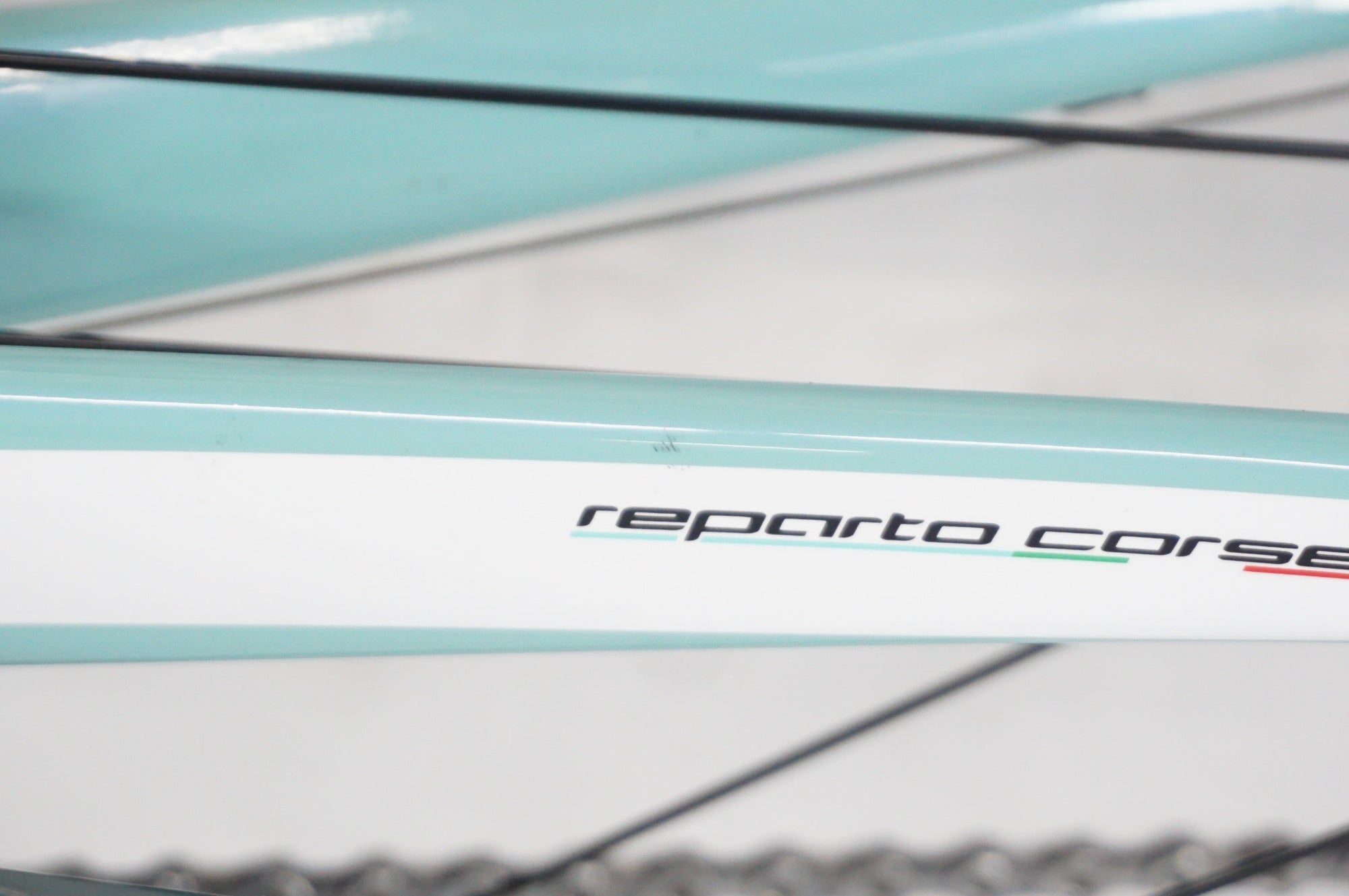 BIANCHI 「ビアンキ」 SEMPRE PRO TIAGRA 2018年モデル ロードバイク / 阪急塚口店