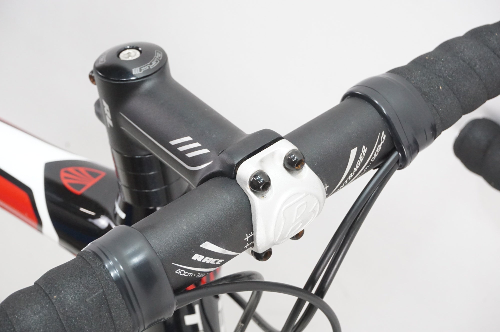 TREK 「トレック」 MADONE 3.1 C H2 2011年モデル カスタム ロードバイク / 大宮店