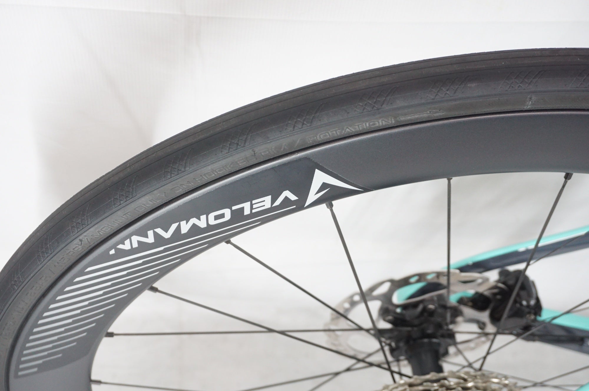 BIANCHI 「ビアンキ」 OLTRE COMP 105 Di2 2024年モデル ロードバイク / 阪急塚口店