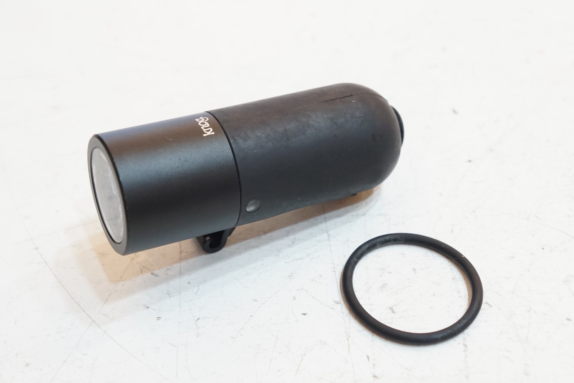 KNOG 「ノグ」 PLUG FRONT フロントライト / バイチャリ浦和ベース