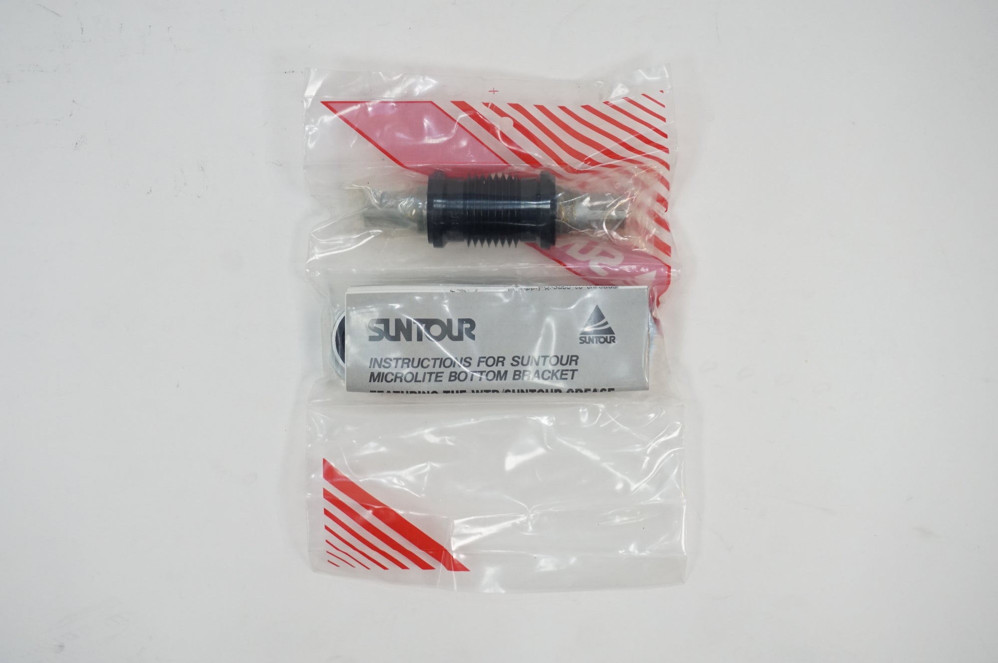 SUNTOUR 「サンツアー」 68mm JIS BB ボトムブラケット / 川越店