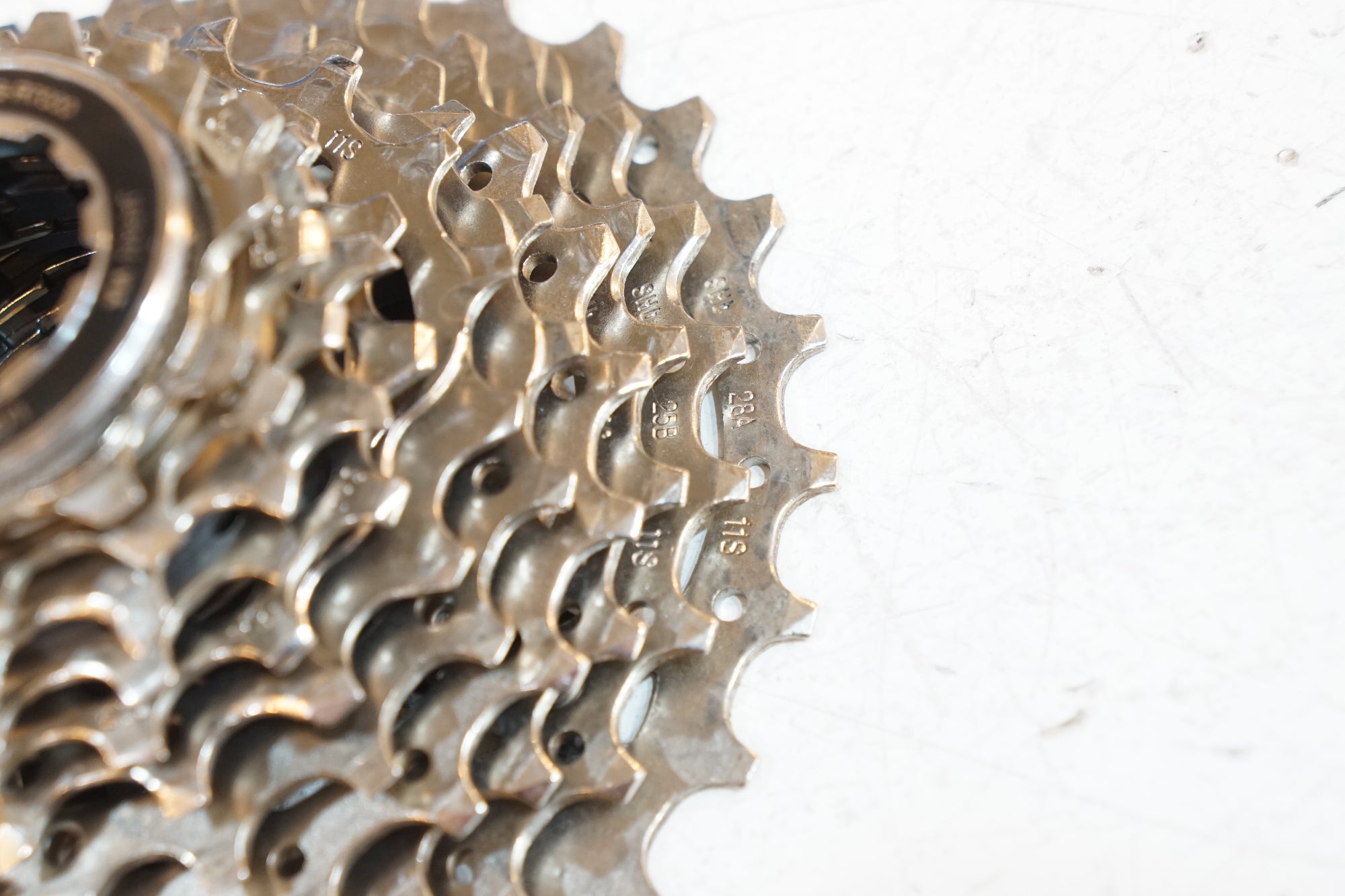 SHIMANO 「シマノ」 105 CS-R7000 11-28T 11S スプロケット / バイチャリ浦和ベース