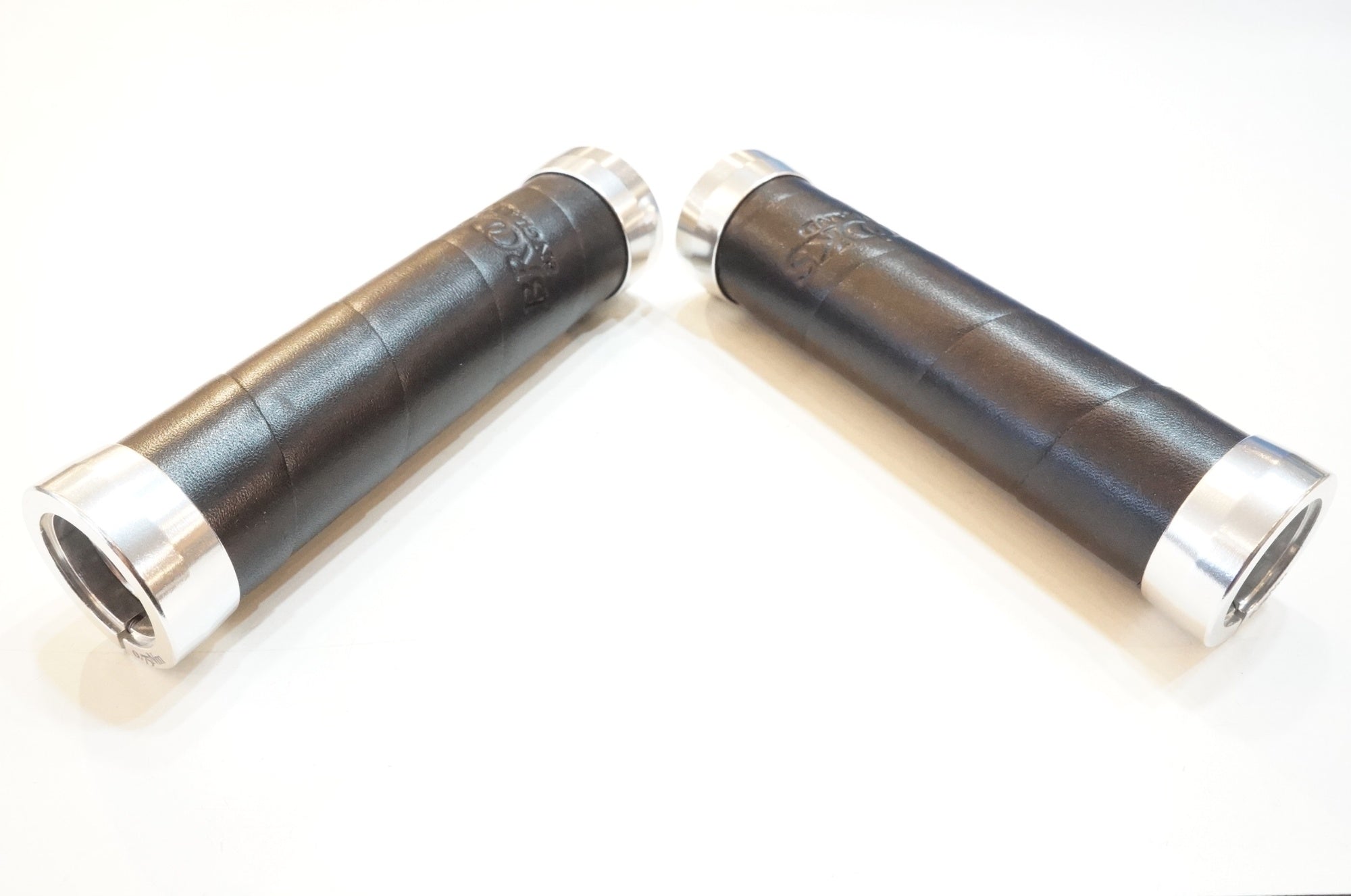 BROOKS 「ブルックス」 SLENDER LEATHER GRIPS グリップ / 浦和ベース