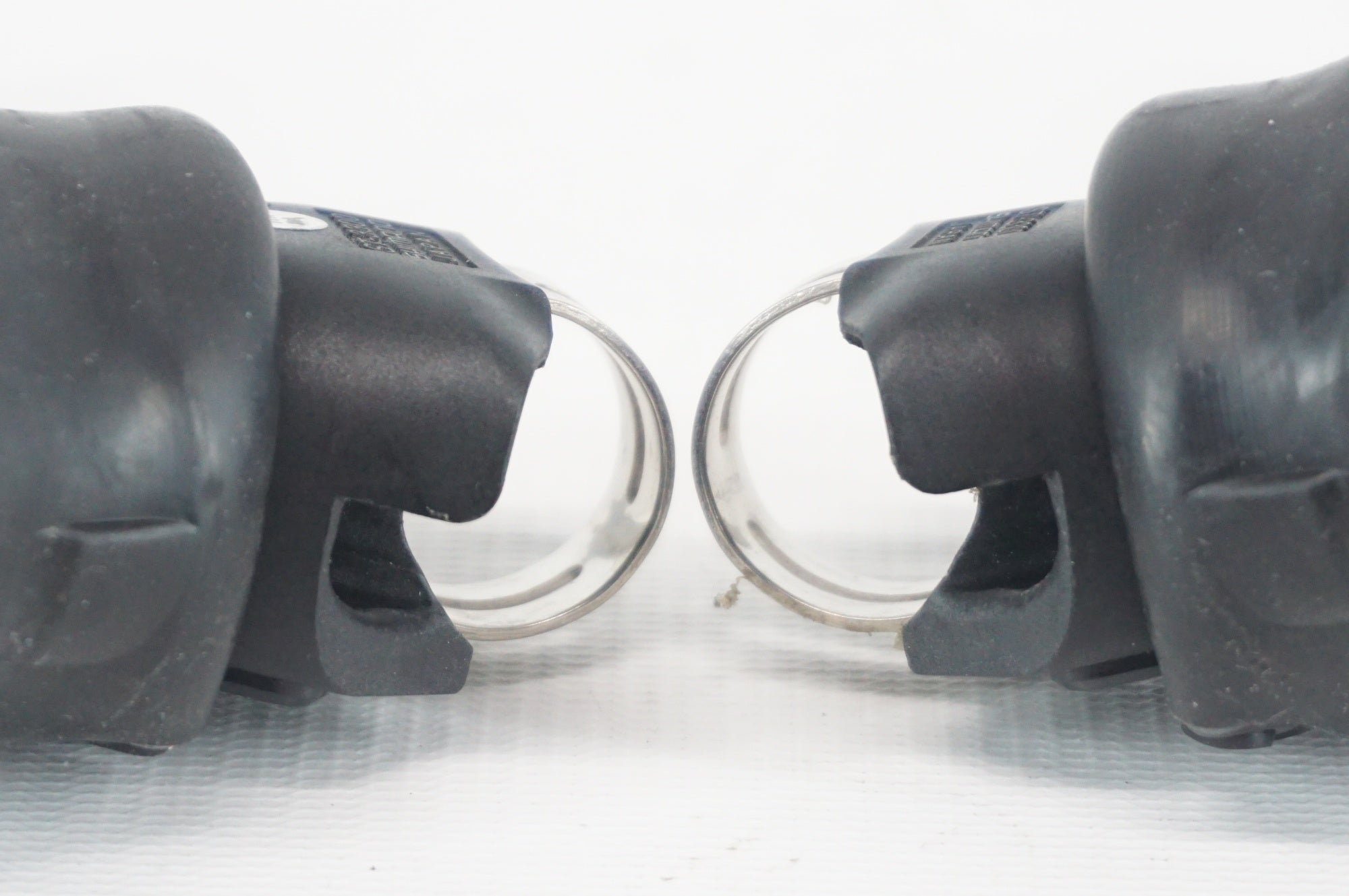 SHIMANO 「シマノ」 SORA ST-3300 デュアルコントロールレバー / 阪急塚口店