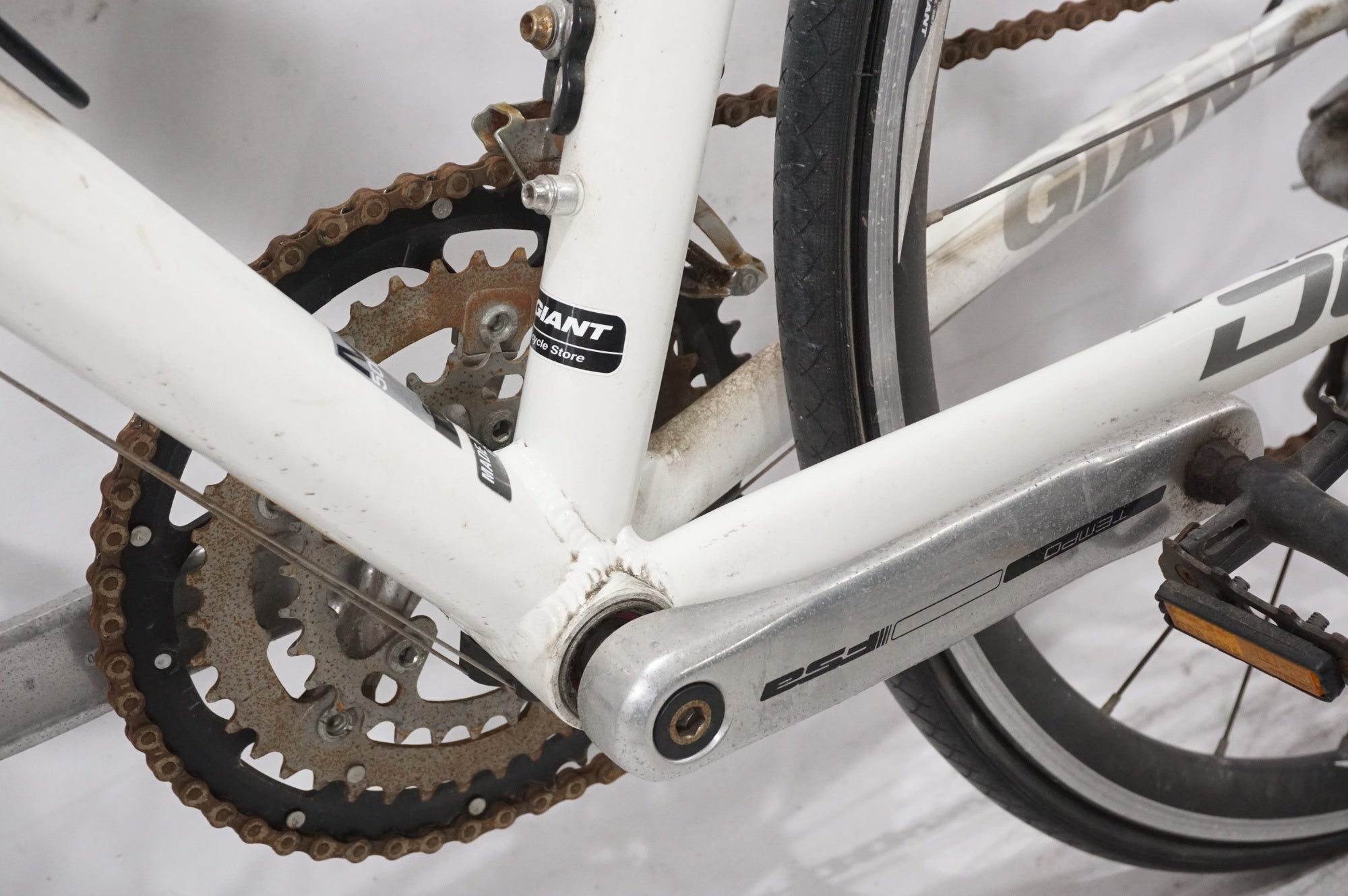 ジャンク GIANT 「ジャイアント」 DEFY3 2010年モデル ロードバイク / AKIBA店