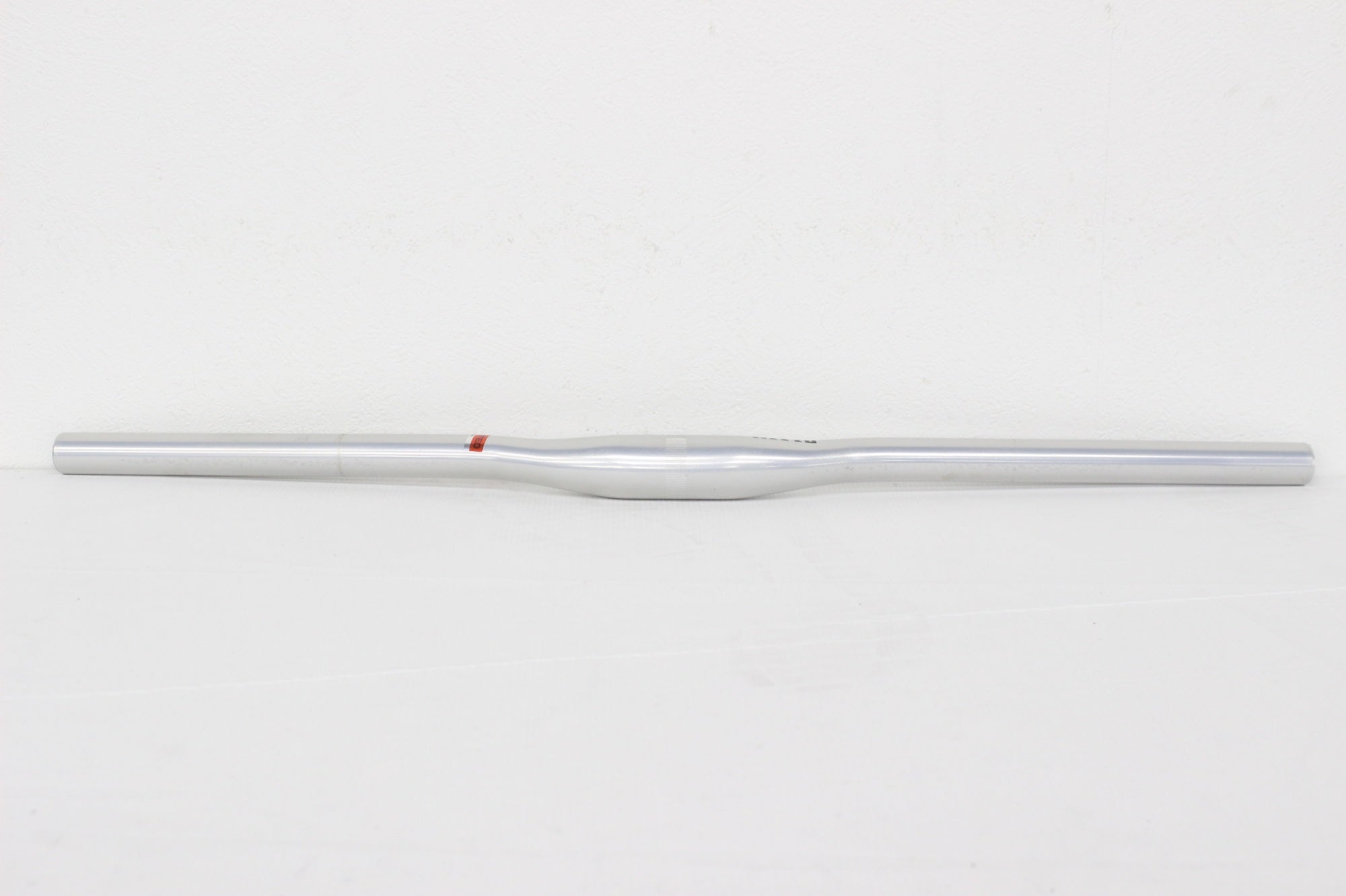 NITTO 「ニットー」 SHRED BAR Φ31.8 650mm フラットバー / 阪急塚口店