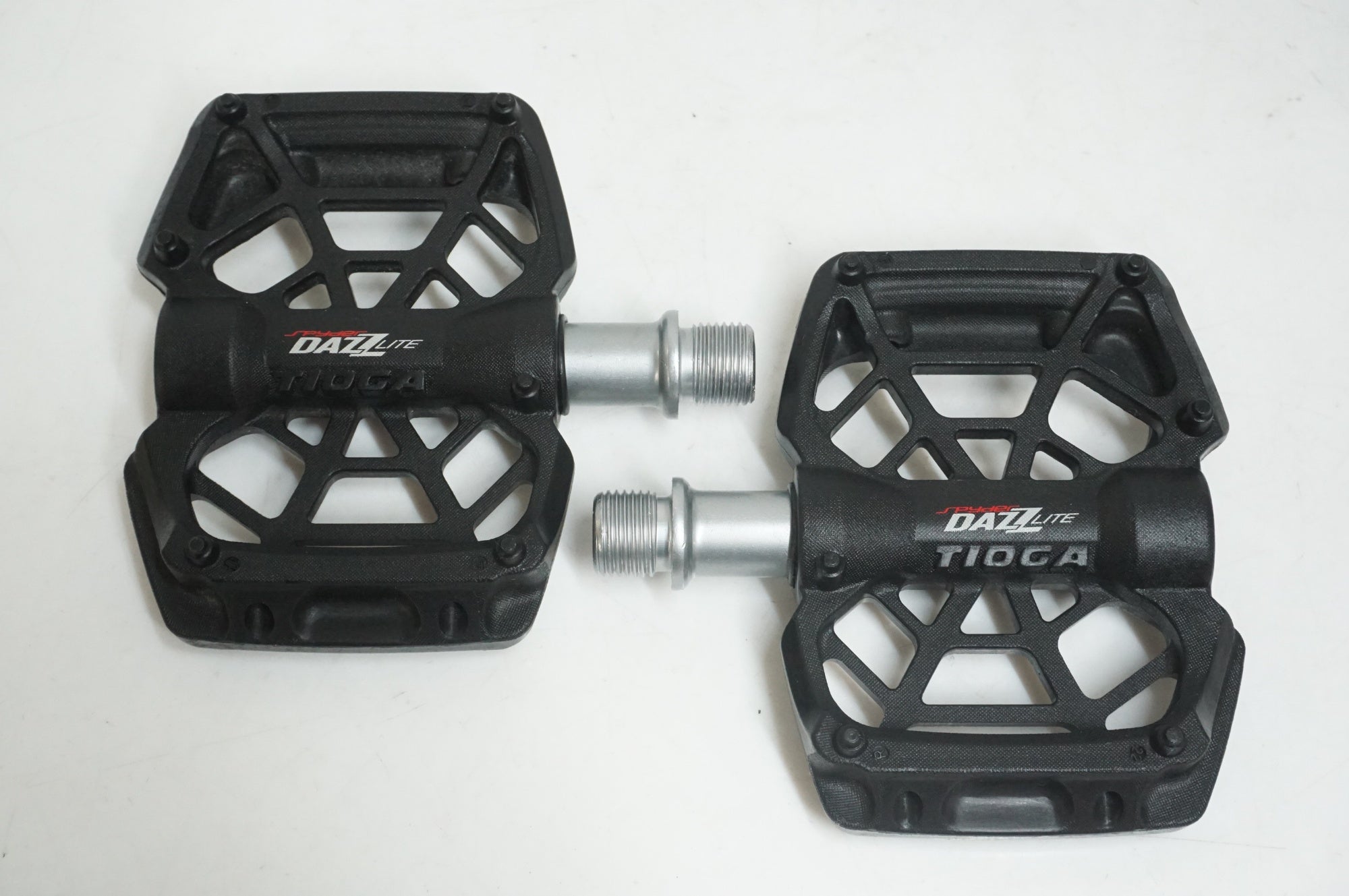 TIOGA 「タイオガ」 DAZZ LITE ペダル / 大宮店