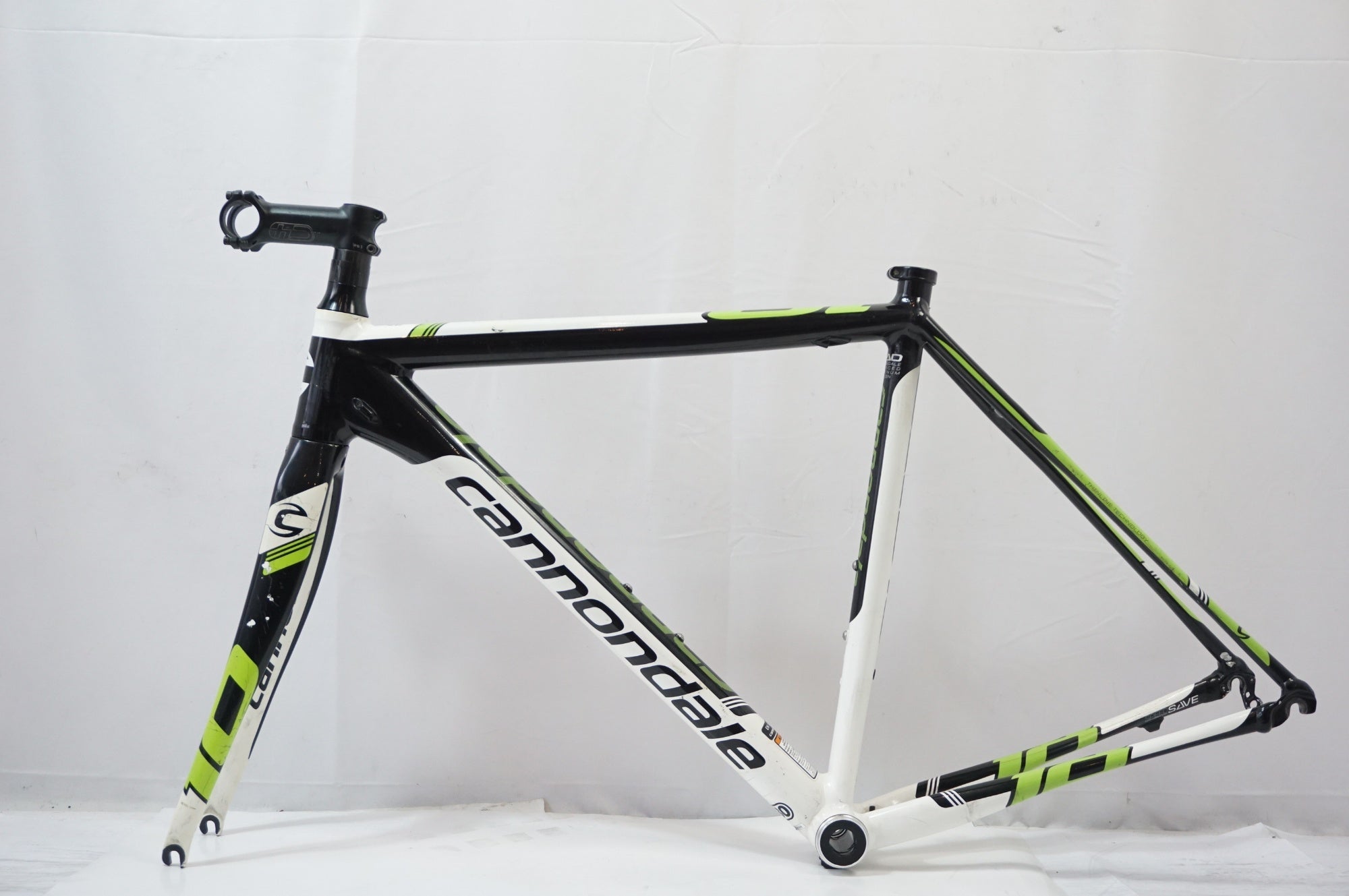 CANNONDALE 「キャノンデール」 CAAD10 2015年モデル フレームセット / 世田谷店