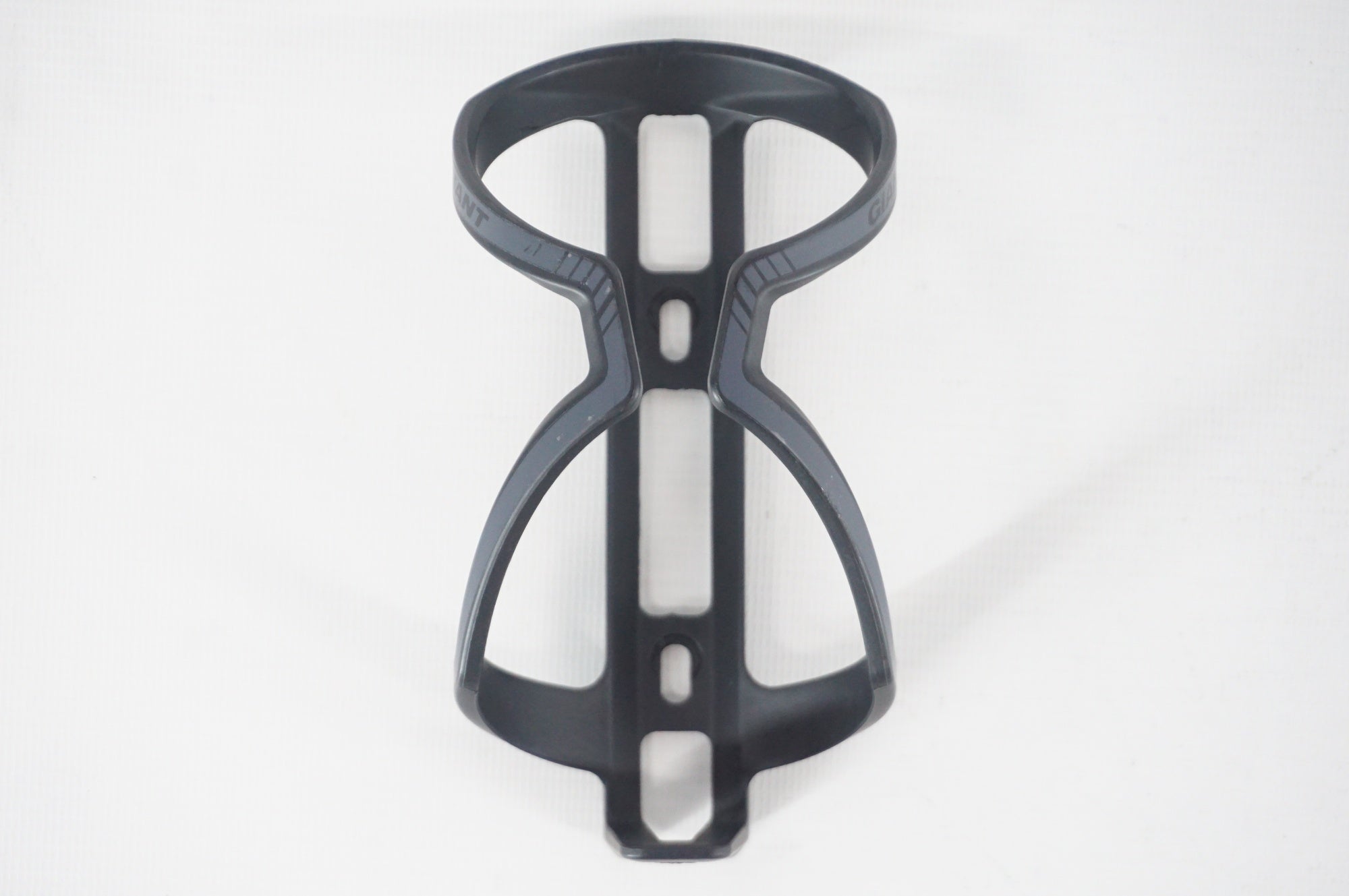 GIANT 「ジャイアント」 ボトルケージ / 阪急塚口店