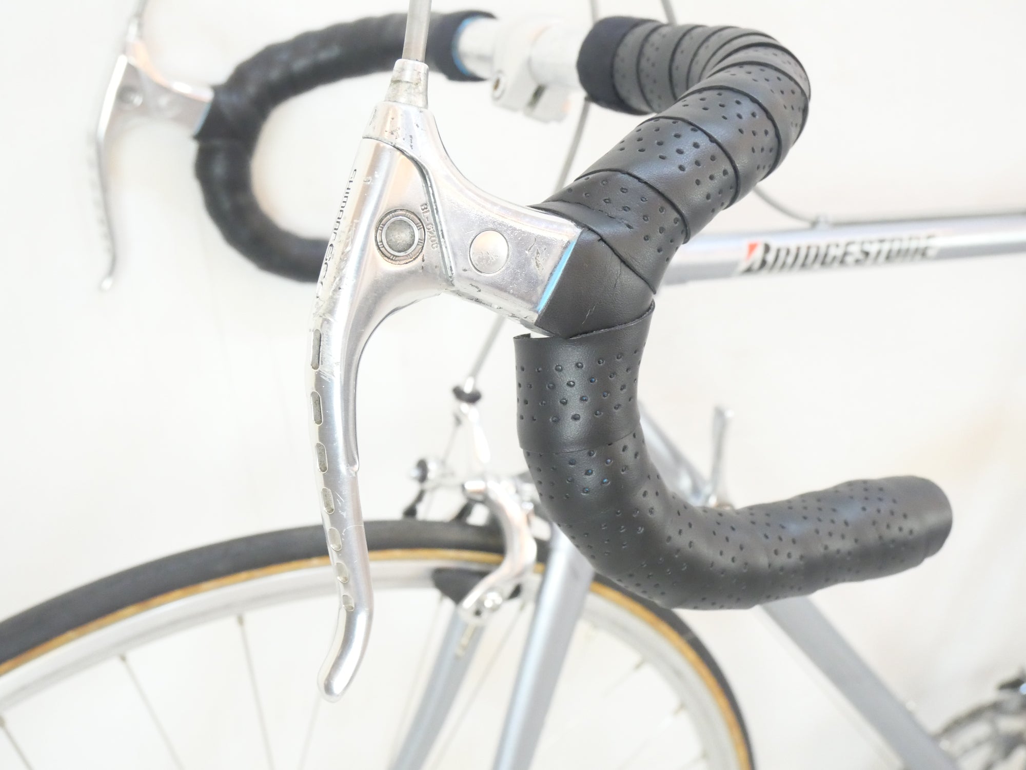 BRIDGESTONE 「ブリヂストン」 GRANDVELO 1000 1995年頃 ロードバイク / バイチャリ浦和ベース