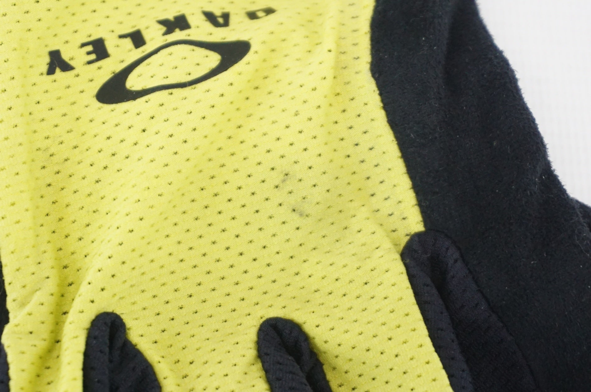 OAKLEY 「オークリー」 Mサイズ サイクルグローブ / 阪急塚口店