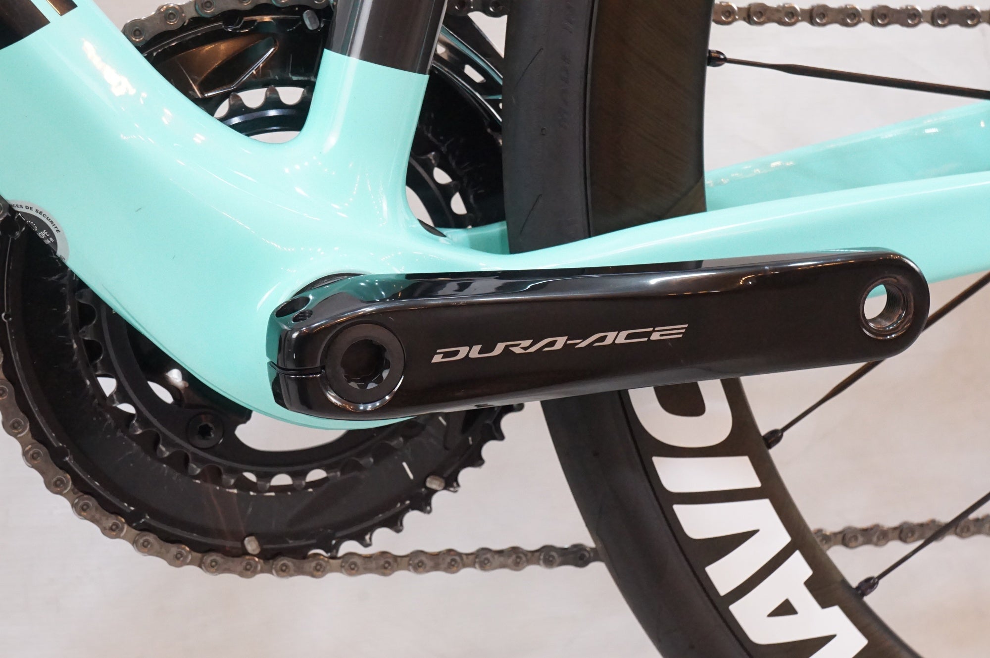 BIANCHI 「ビアンキ」 OLTRE XR3 105 DISC 2021年モデル カスタム ロードバイク / バイチャリ浦和ベース