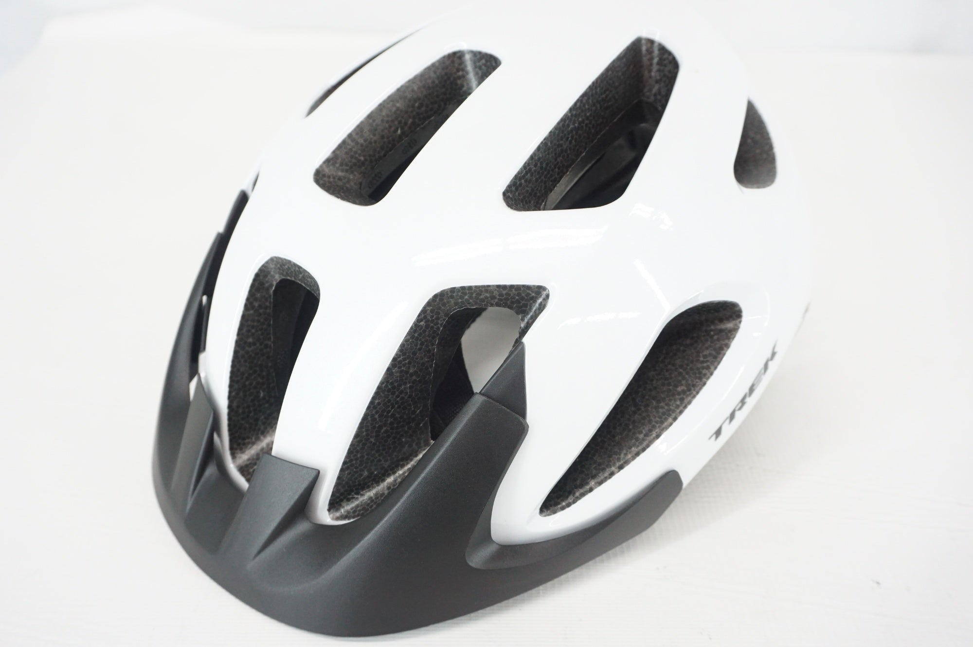 TREK 「トレック」 SOLSTICE M/Lサイズ ヘルメット / 阪急塚口店