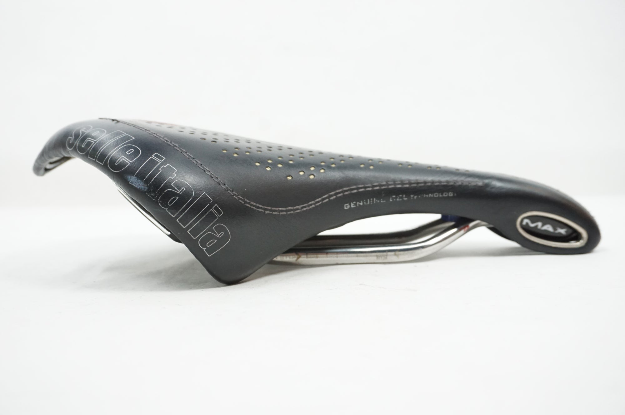 SELLE ITALIA 「セライタリア」 MAX サドル / 川越店