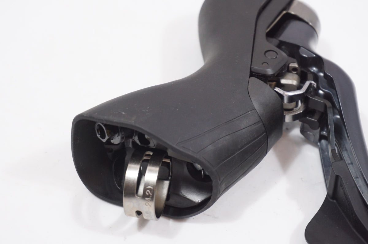 SHIMANO 「シマノ」 ULTEGRA ST-R8025 デュアルコントロールレバー / 世田谷店