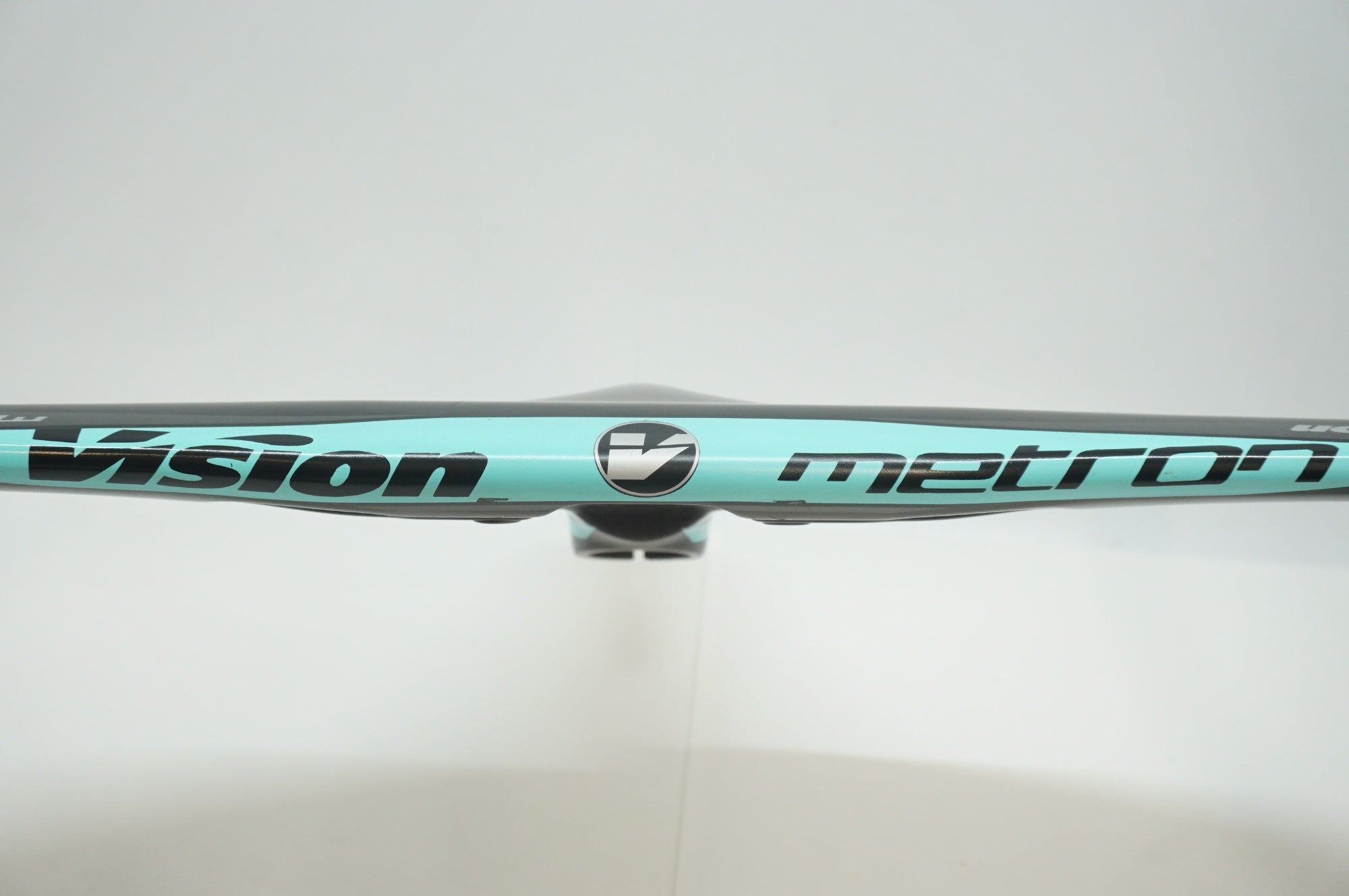 VISION 「ヴィジョン」 METIRON ステム一体型 420mm ハンドル / 福岡店