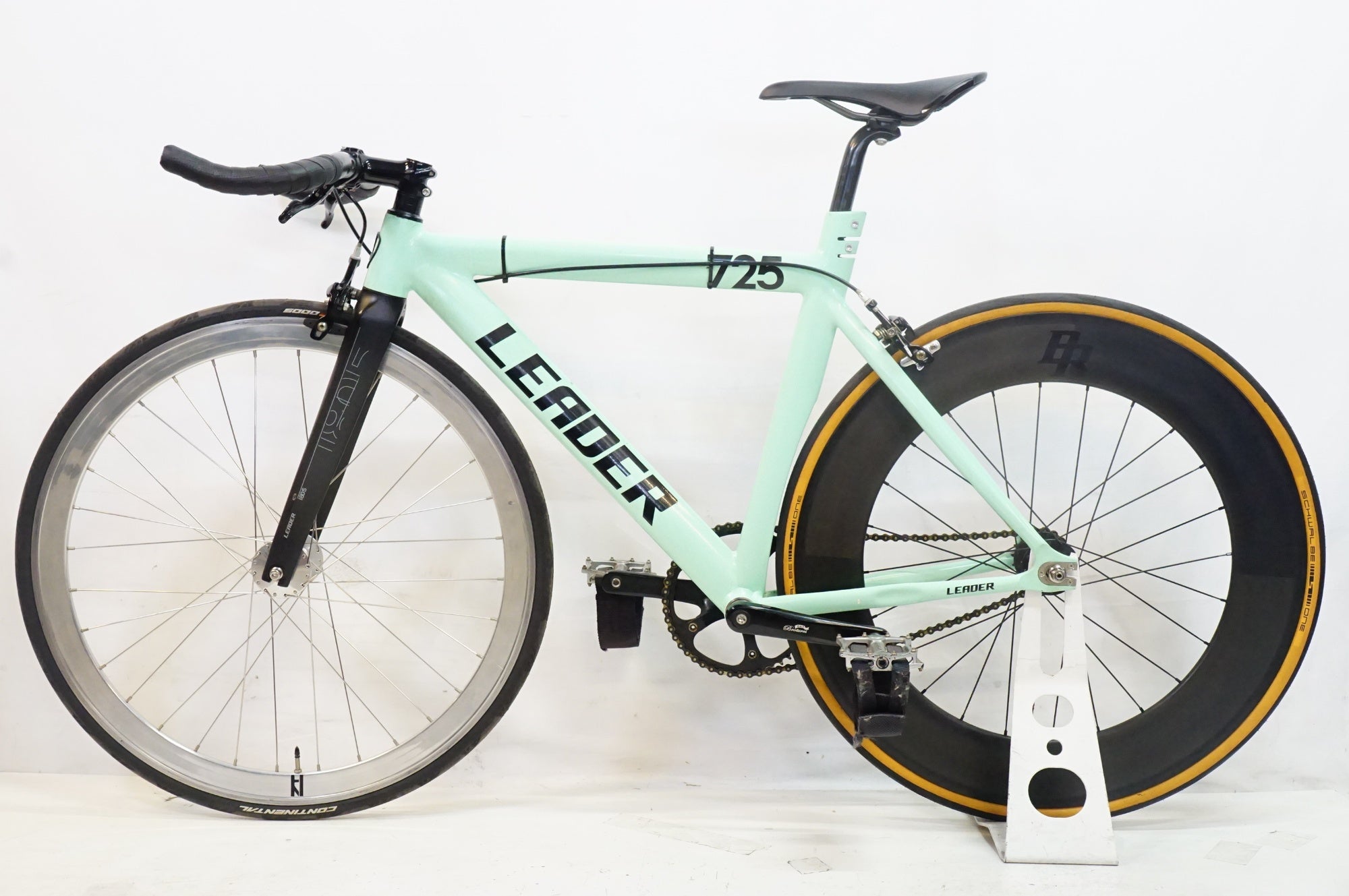 LEADER BIKES 「リーダーバイク」 725 2015年モデル ピストバイク / 熊谷本店