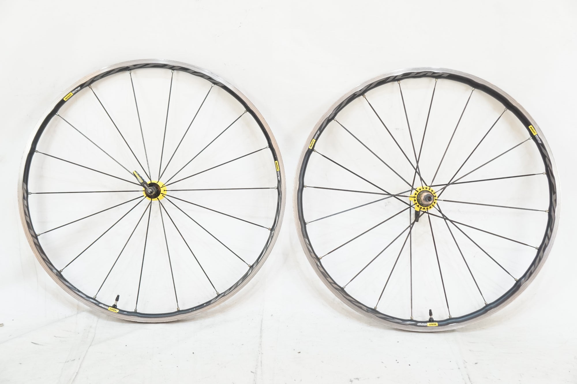 MAVIC 「マビック」 KSYRIUM ELITE UST シマノ11速 ホイールセット / バイチャリ浦和ベース