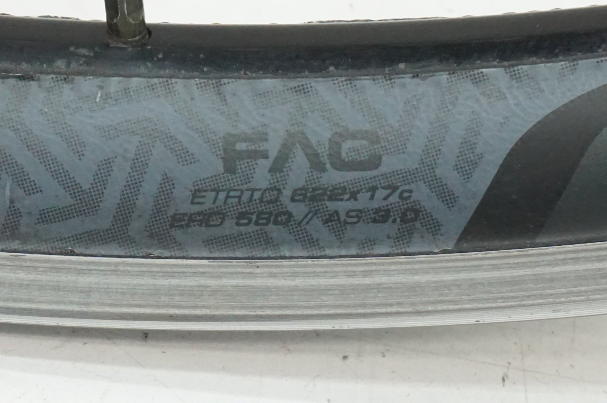 VITTORIA 「ヴィットリア」 ELUSION AS シマノ11S リアホイール / 大宮店