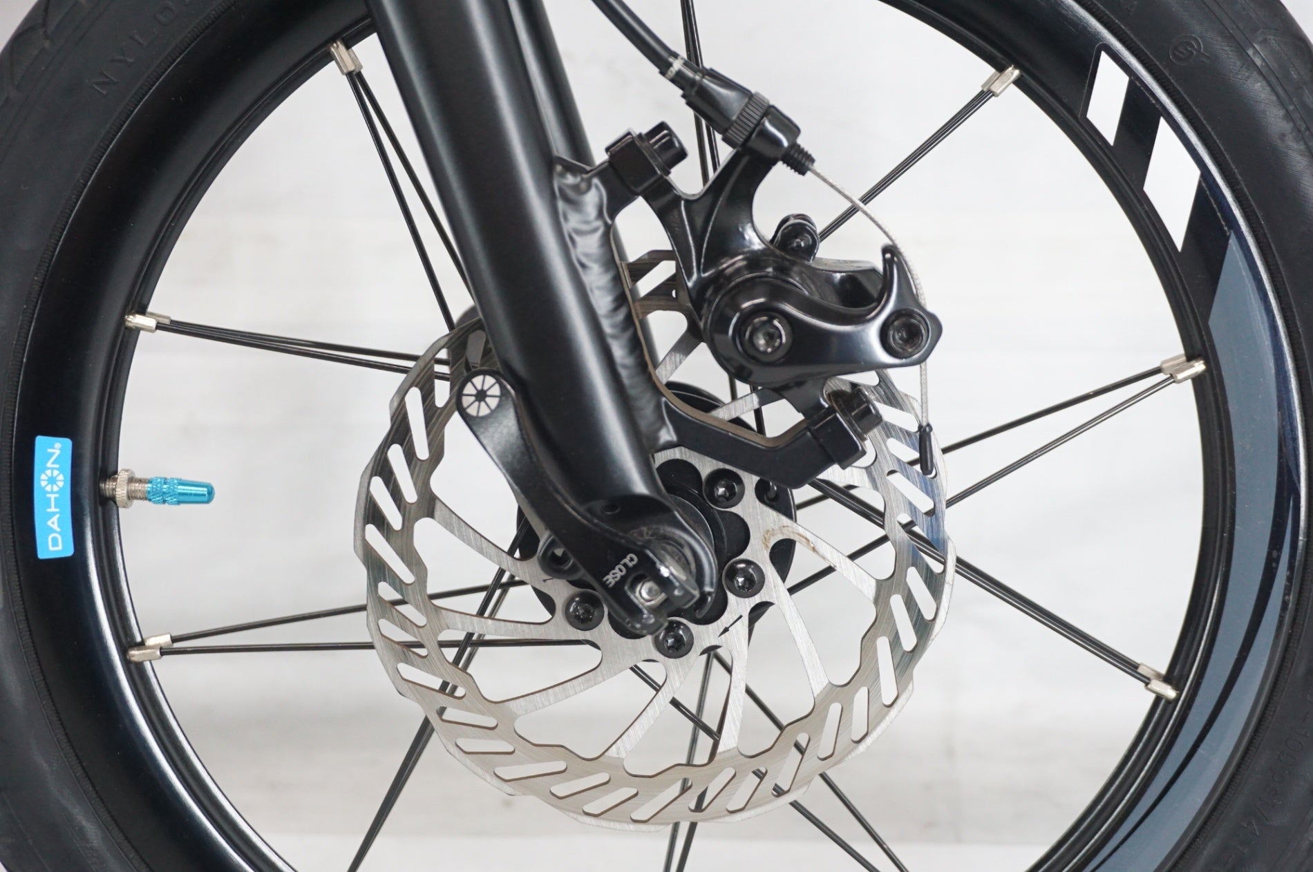 DAHON 「ダホン」 K9X 2025年モデル 16インチ 折り畳み自転車 / 阪急塚口店