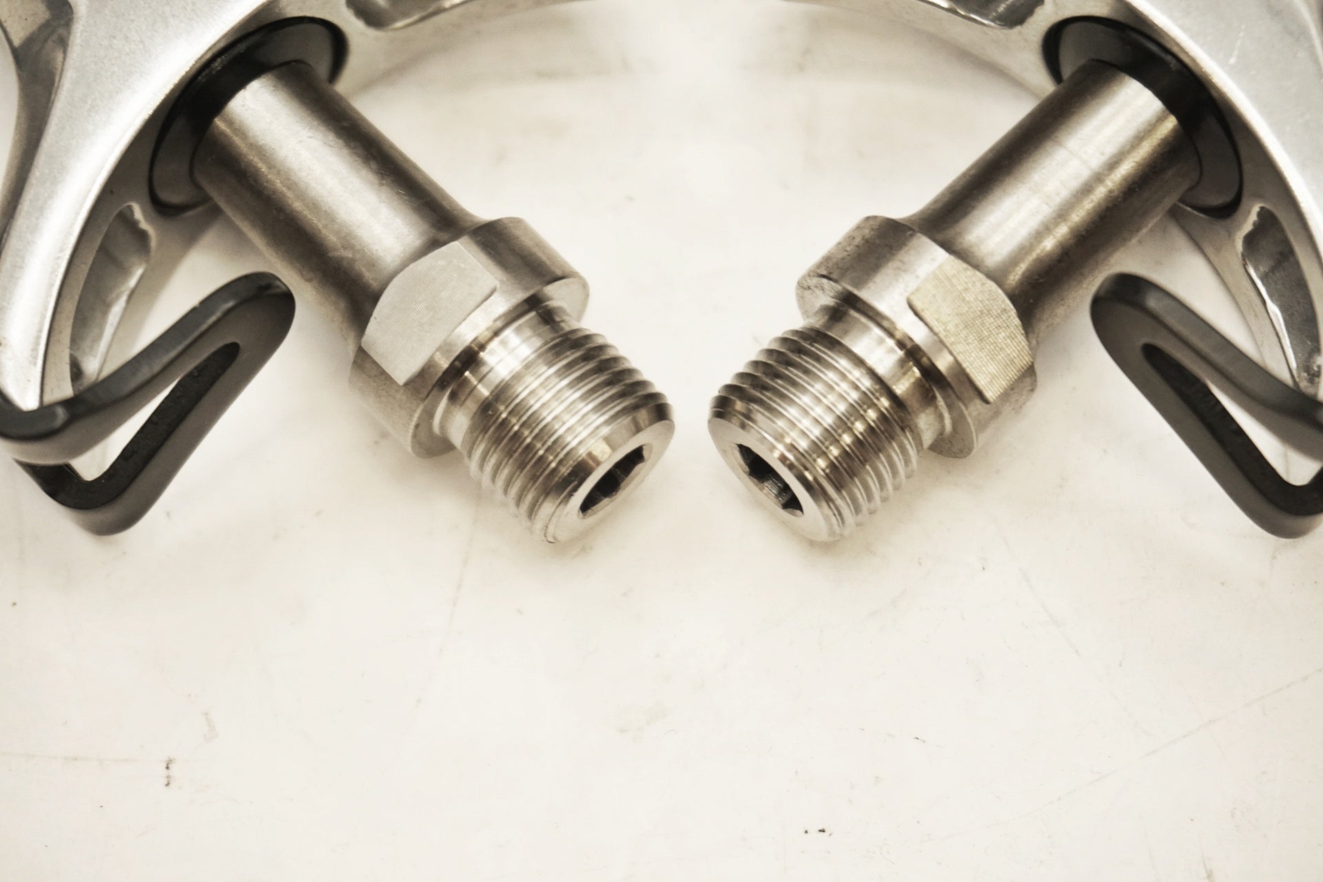 SUNTOUR 「サンツアー」 SUPERBE PRO ペダル / 有明ガーデン店