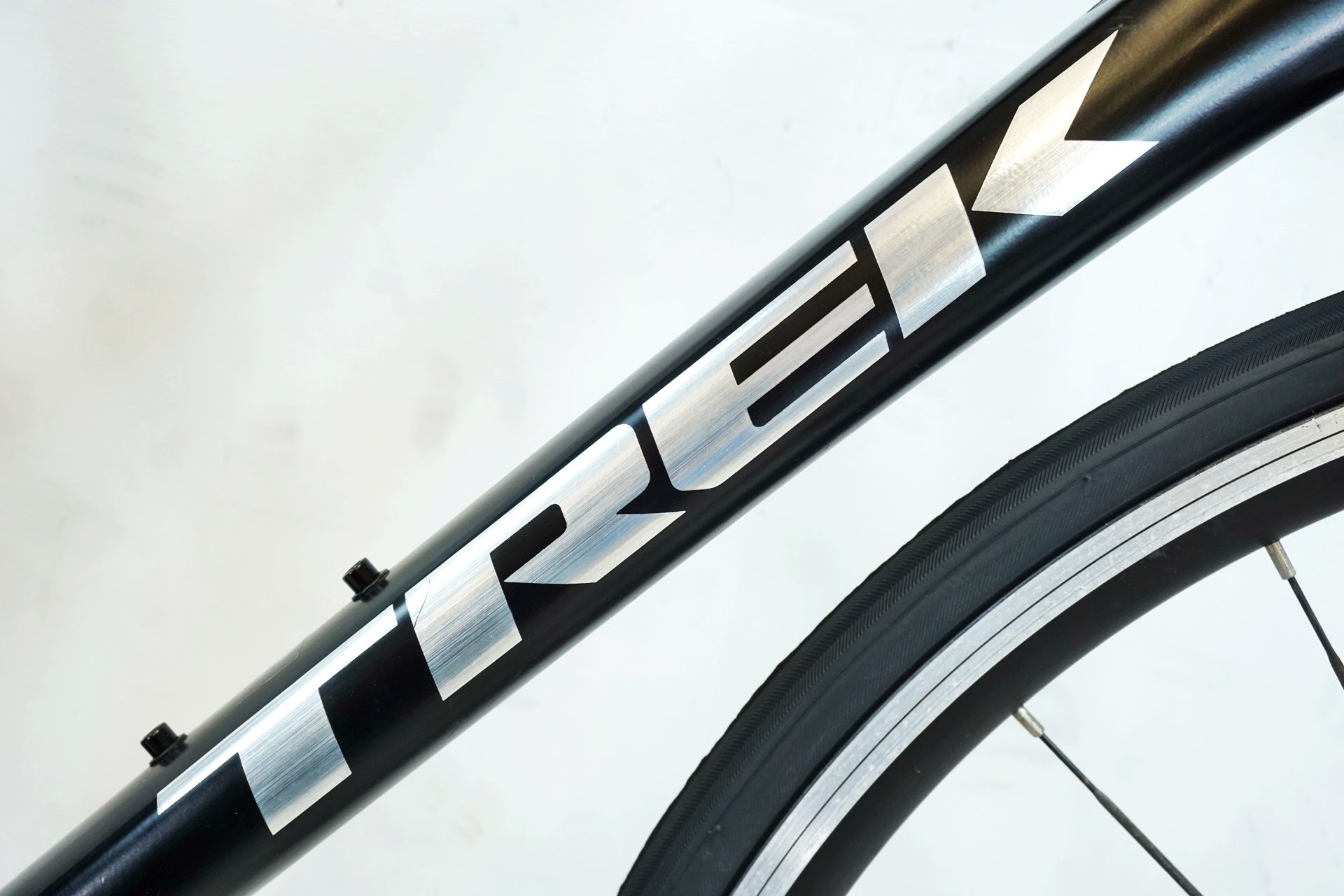 TREK 「トレック」 EMONDA ALR4 2019年モデル ロードバイク / 有明ガーデン店