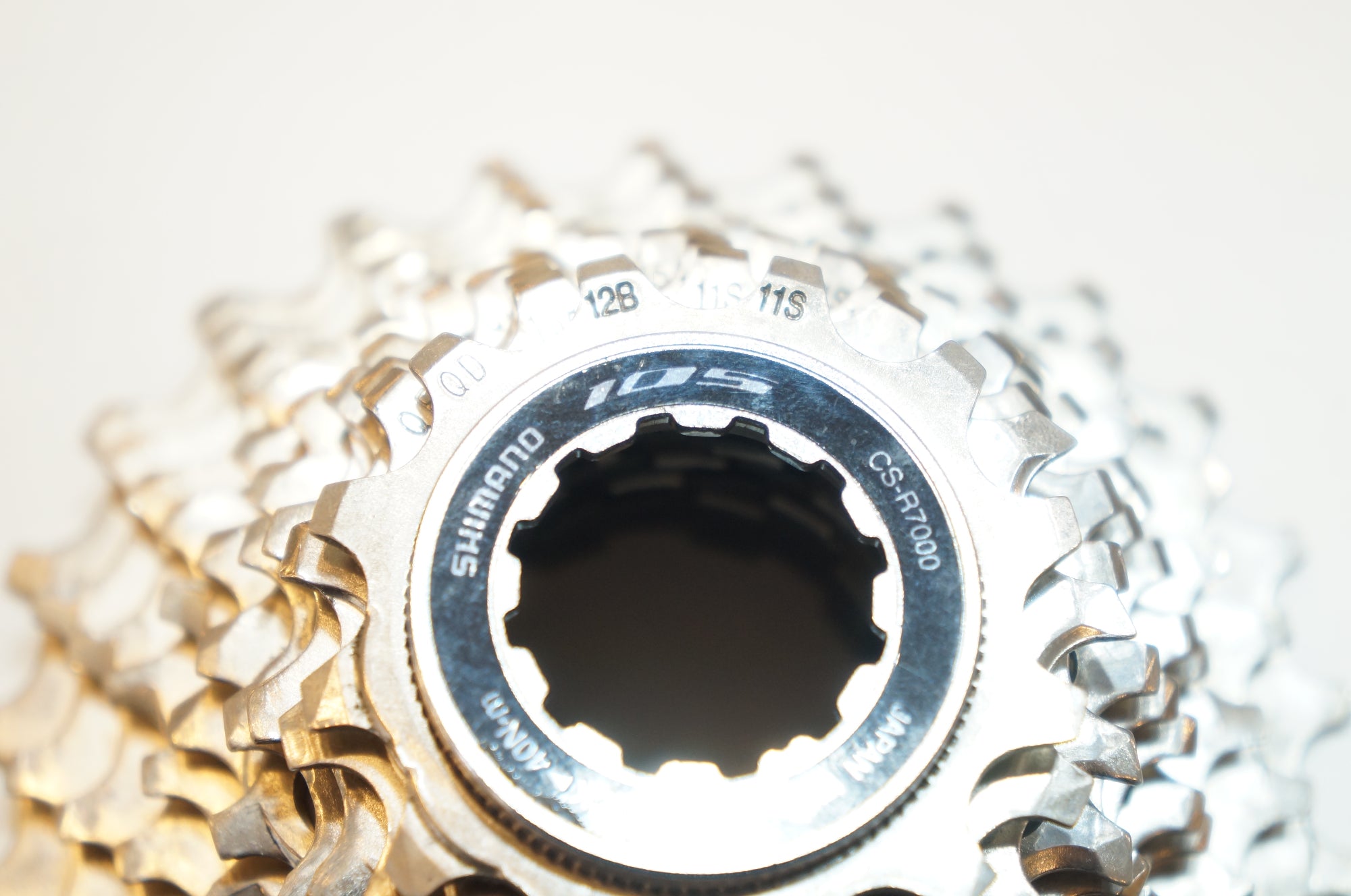 SHIMANO 「シマノ」 105 CS-R7000 12-25T スプロケット / バイチャリ浦和ベース