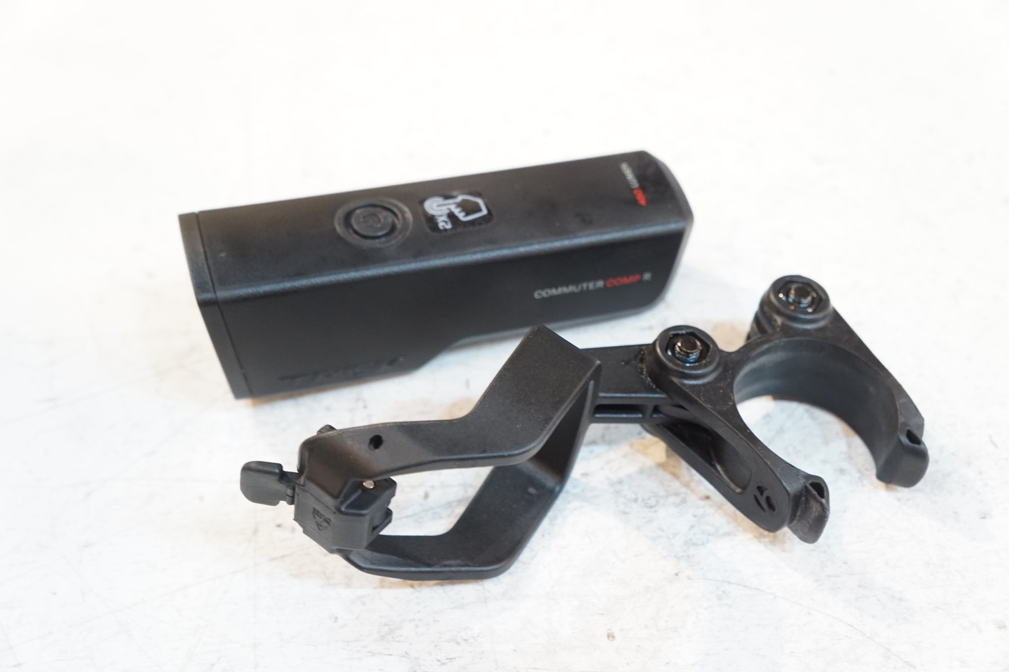 TREK 「トレック」 COMMUTER COMP R フロントライト / バイチャリ浦和