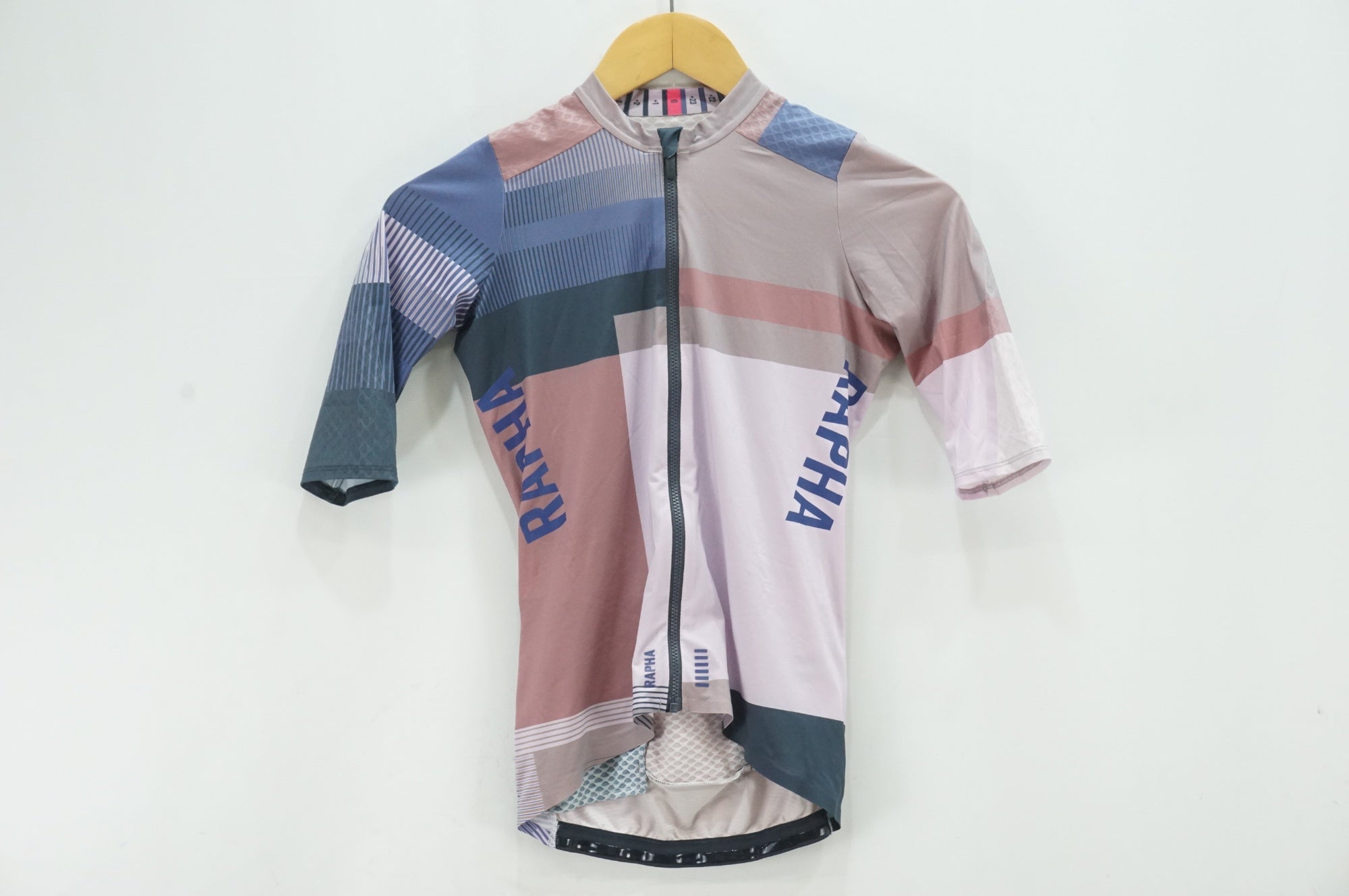 RAPHA 「ラファ」 半袖 レディース XSサイズ サイクルジャージ / 大宮店