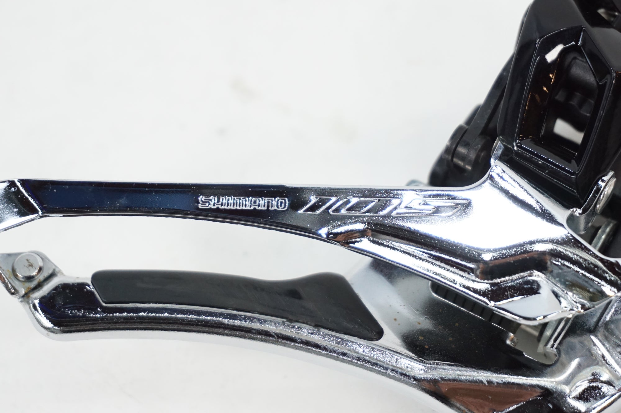 SHIMANO 「シマノ」 105 FD-R7000 フロントディレイラー / 川越店