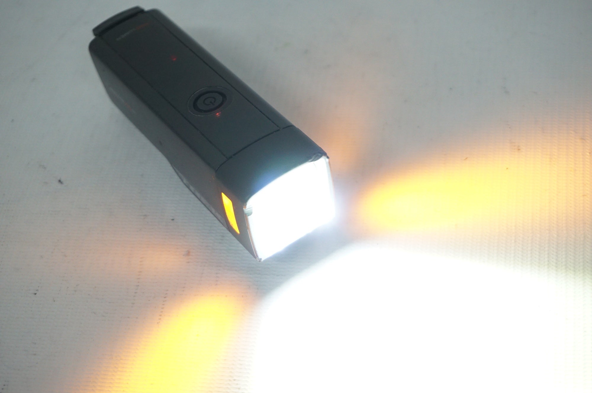 TREK 「トレック」 COMMUTER PRO RT 1000 FLARE RT 本体のみ ライトセット / 阪急塚口店