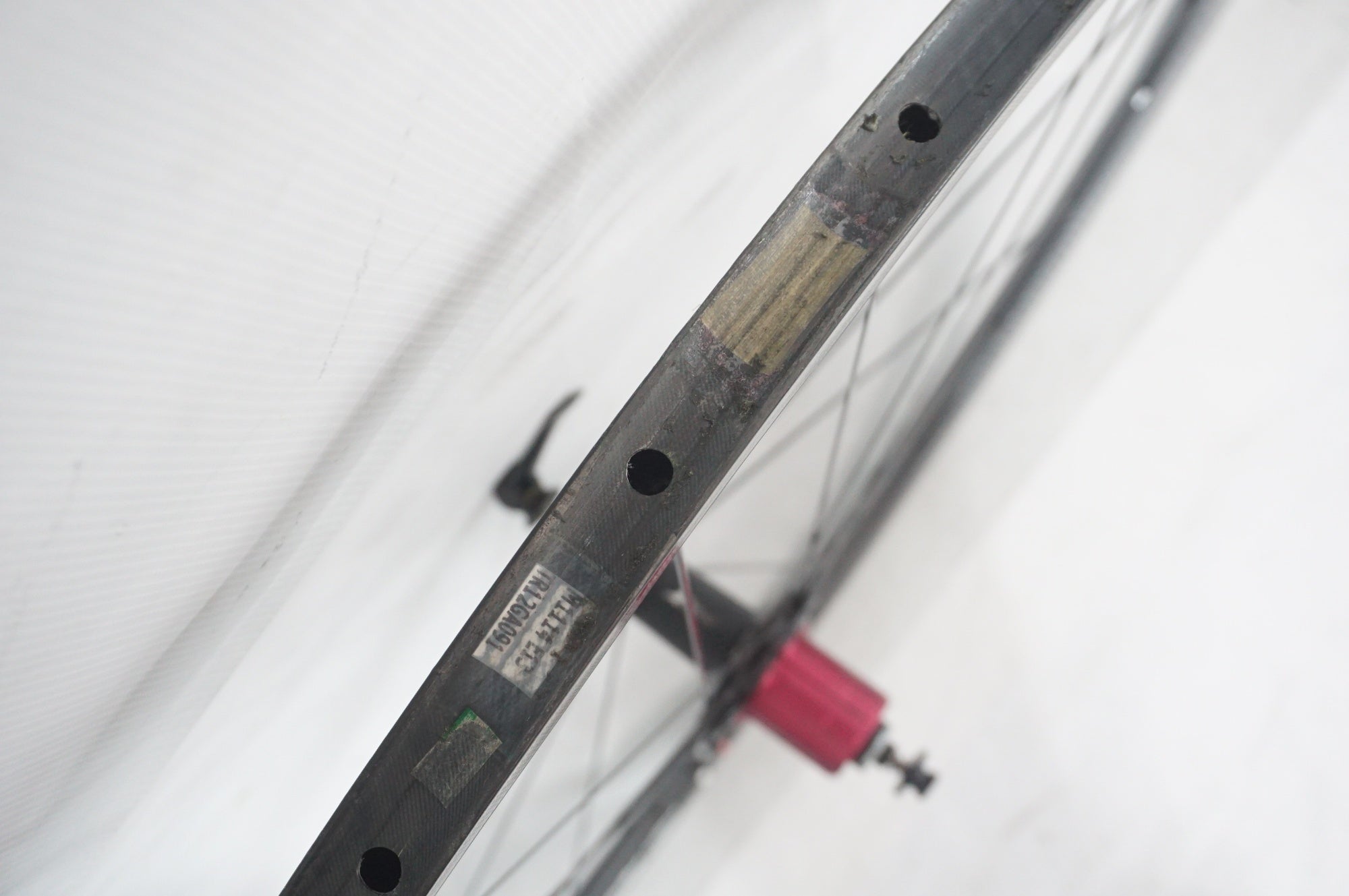 TOKEN 「トーケン」 T28 カーボン TU ホイールセット / 阪急塚口店