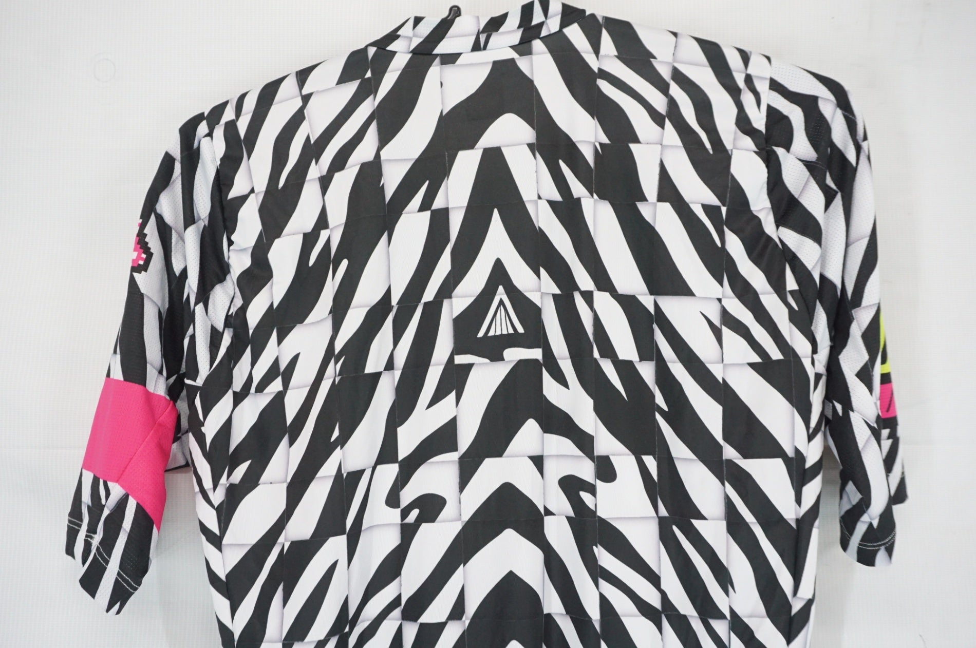 RAPHA 「ラファ」 AMANI PRO TRAINING JERSEY ジャージ / 阪急塚口店