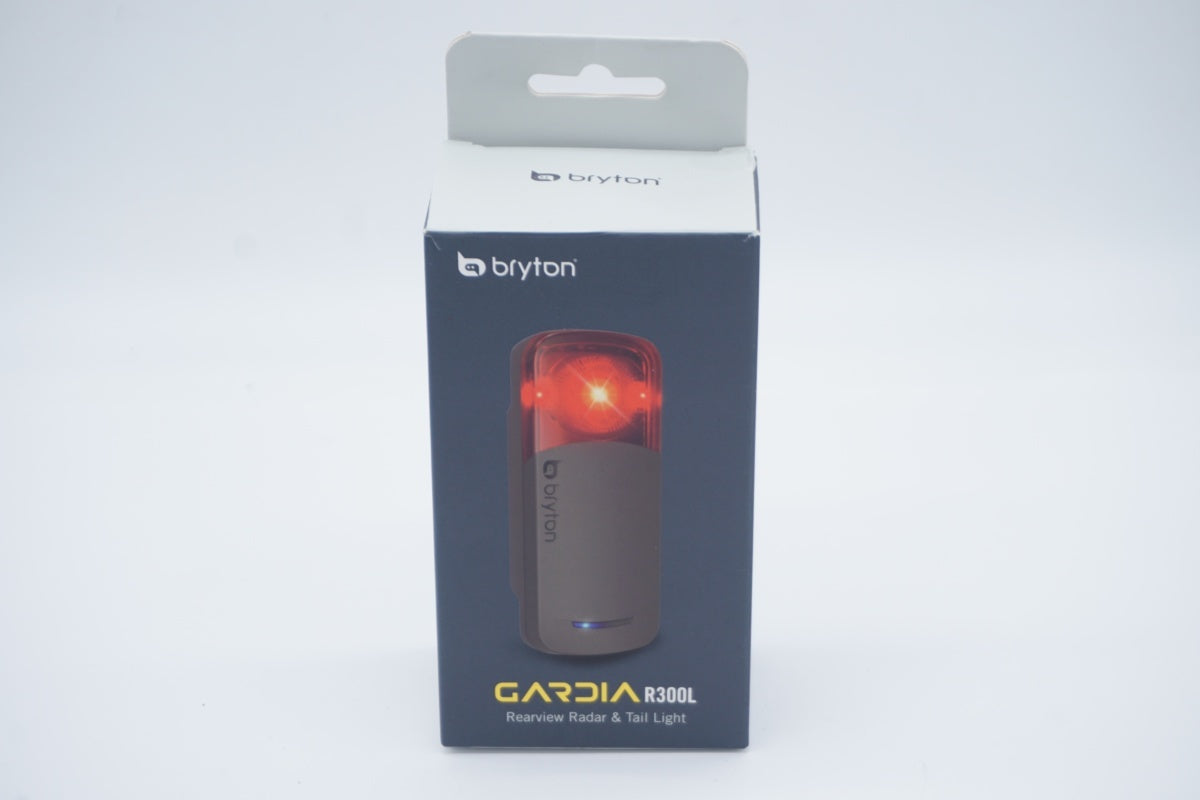 BRYTON 「ブライトン」 GARDIA R300L リアライト / 滋賀大津店