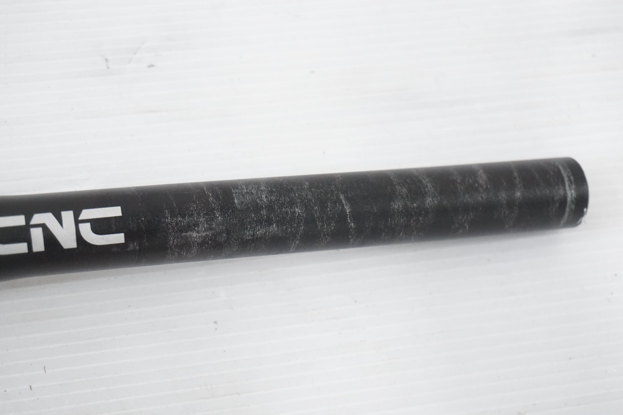 KCNC 「ケーシーエヌシー」 RAMPANT Φ31.8 523mm ハンドル / 奈良店